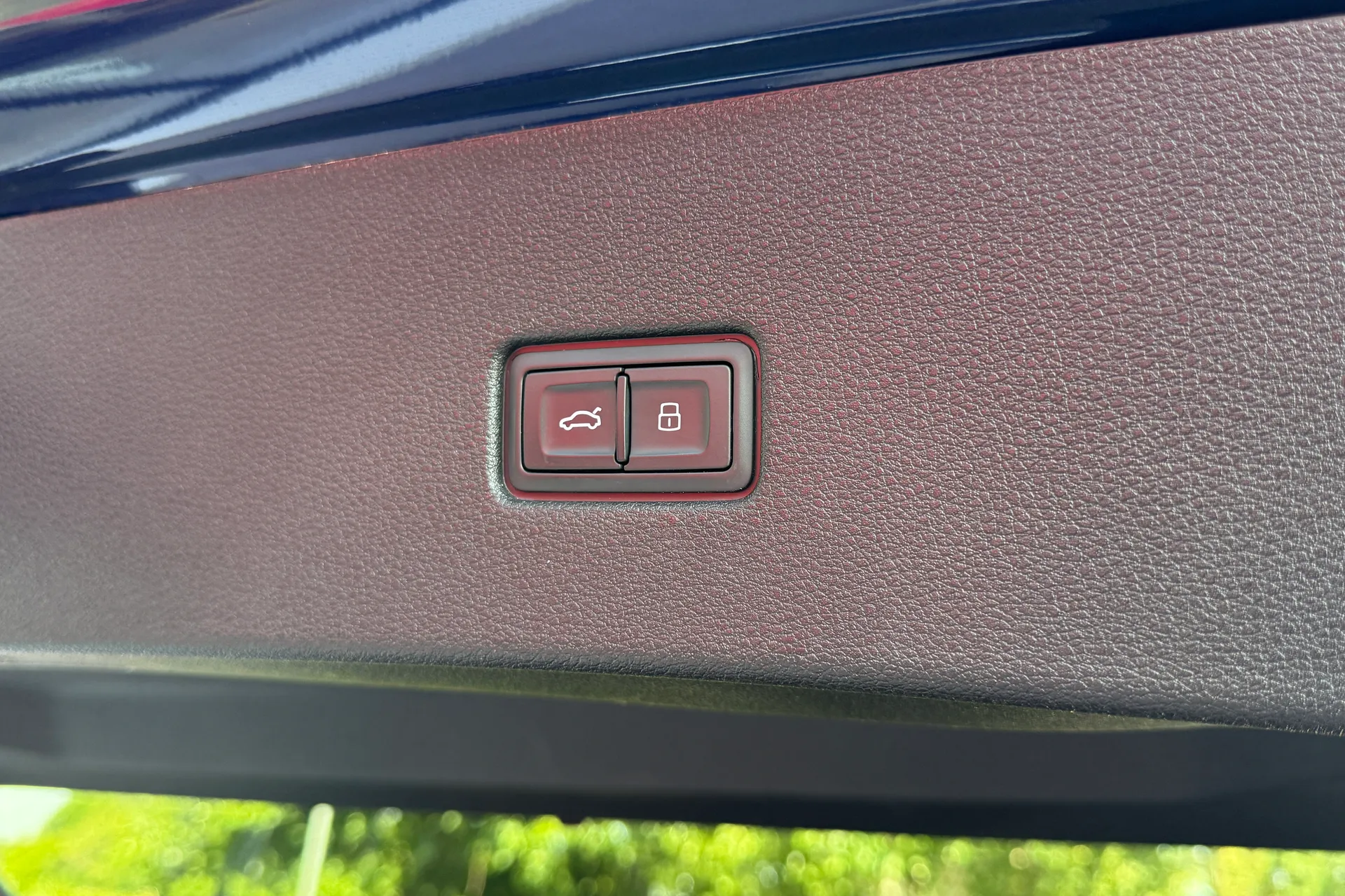 Audi RS Q8 thumbnail image number 57