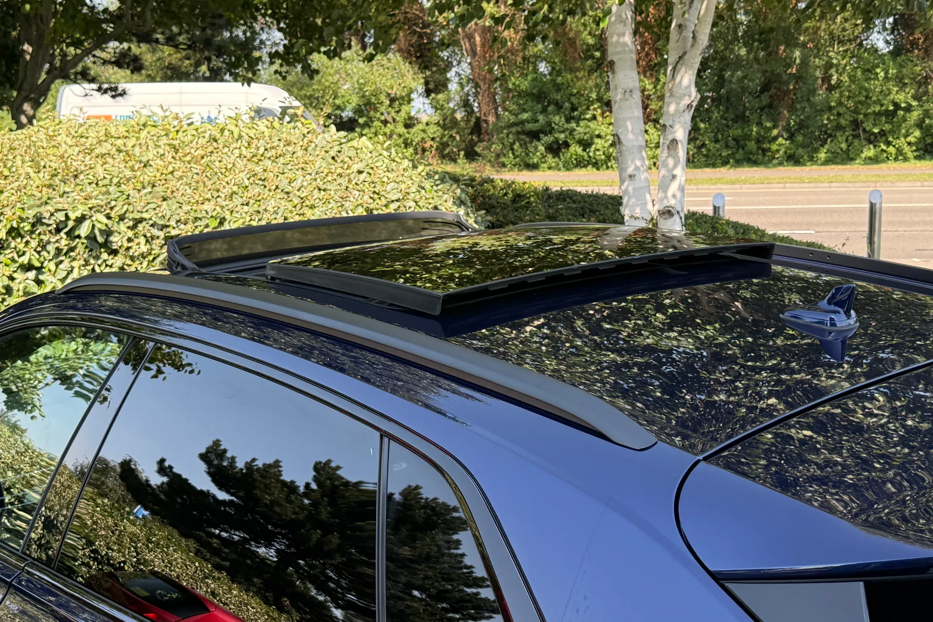 Audi RS Q8 thumbnail image number 33