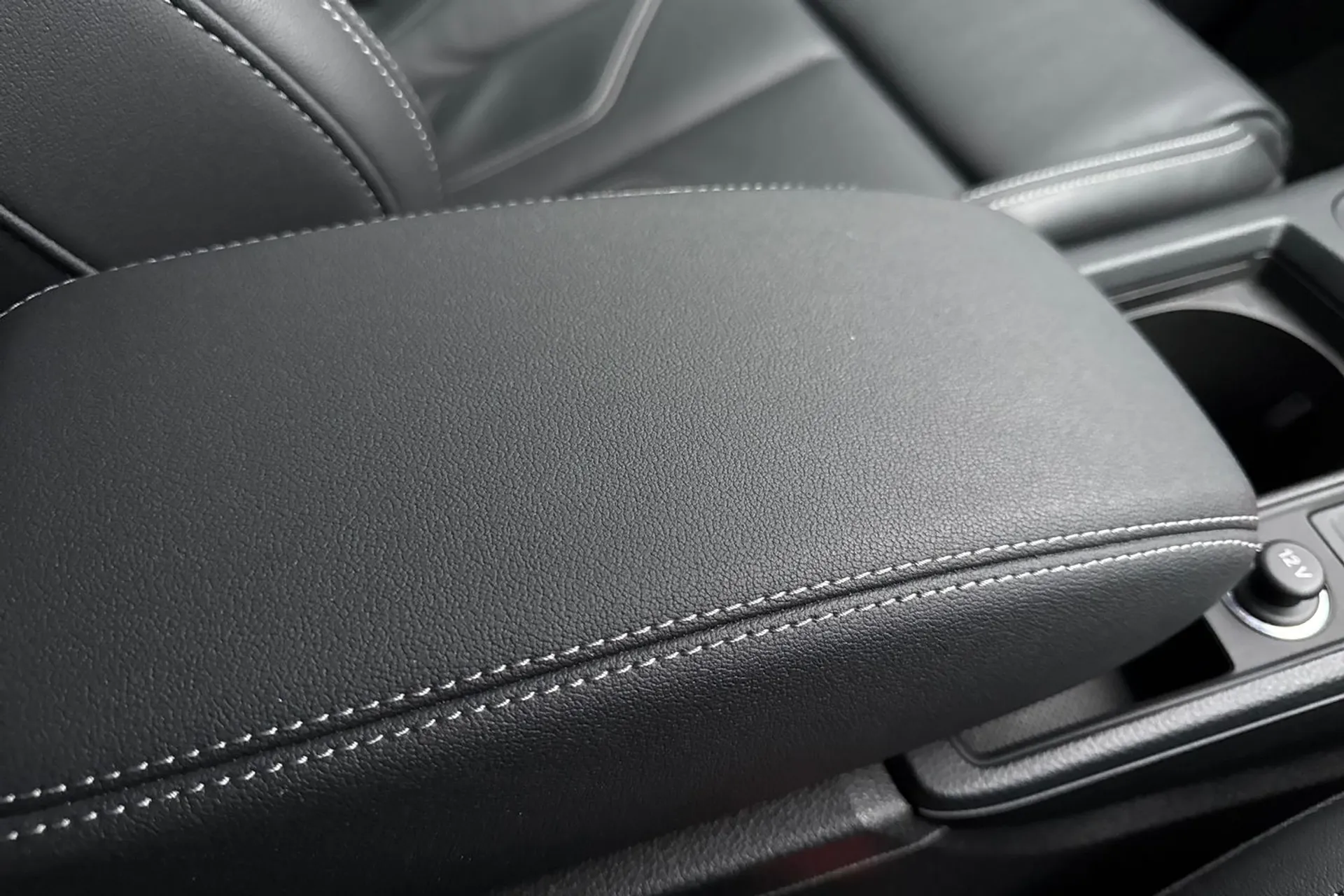 Audi Q3 thumbnail image number 47