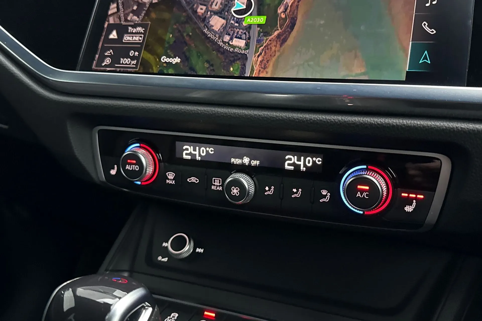 Audi Q3 thumbnail image number 45