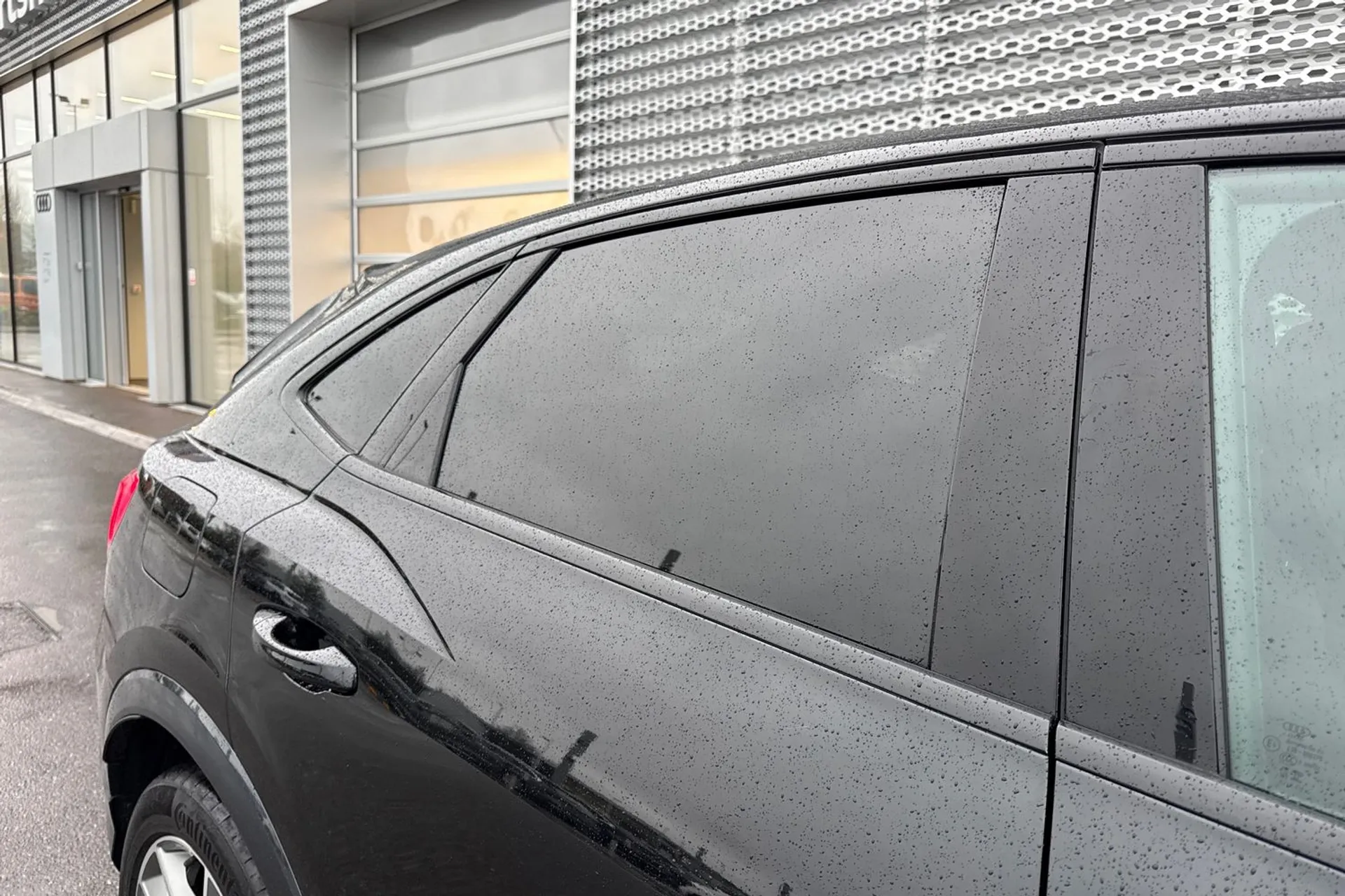 Audi Q3 thumbnail image number 13