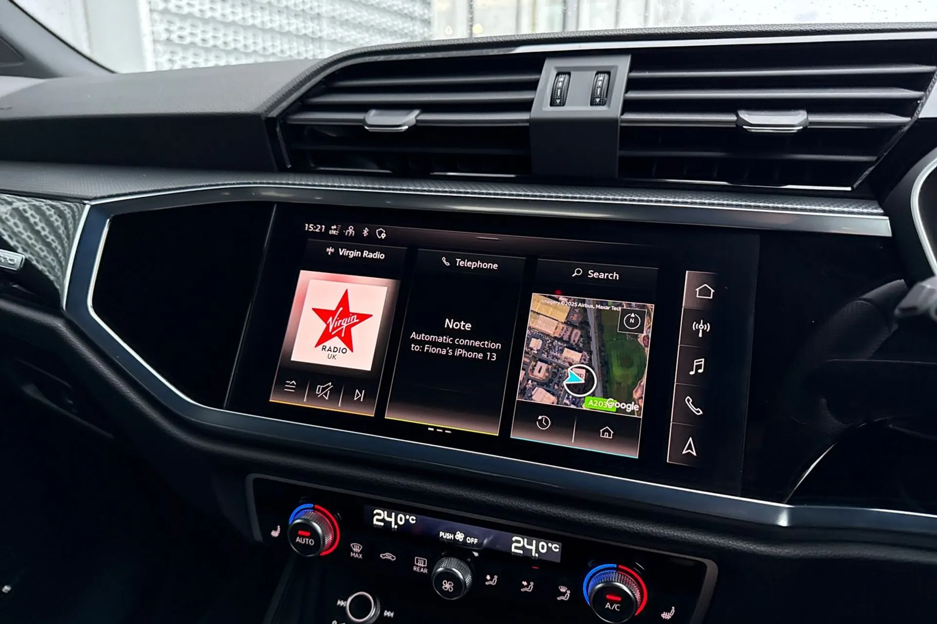 Audi Q3 thumbnail image number 35