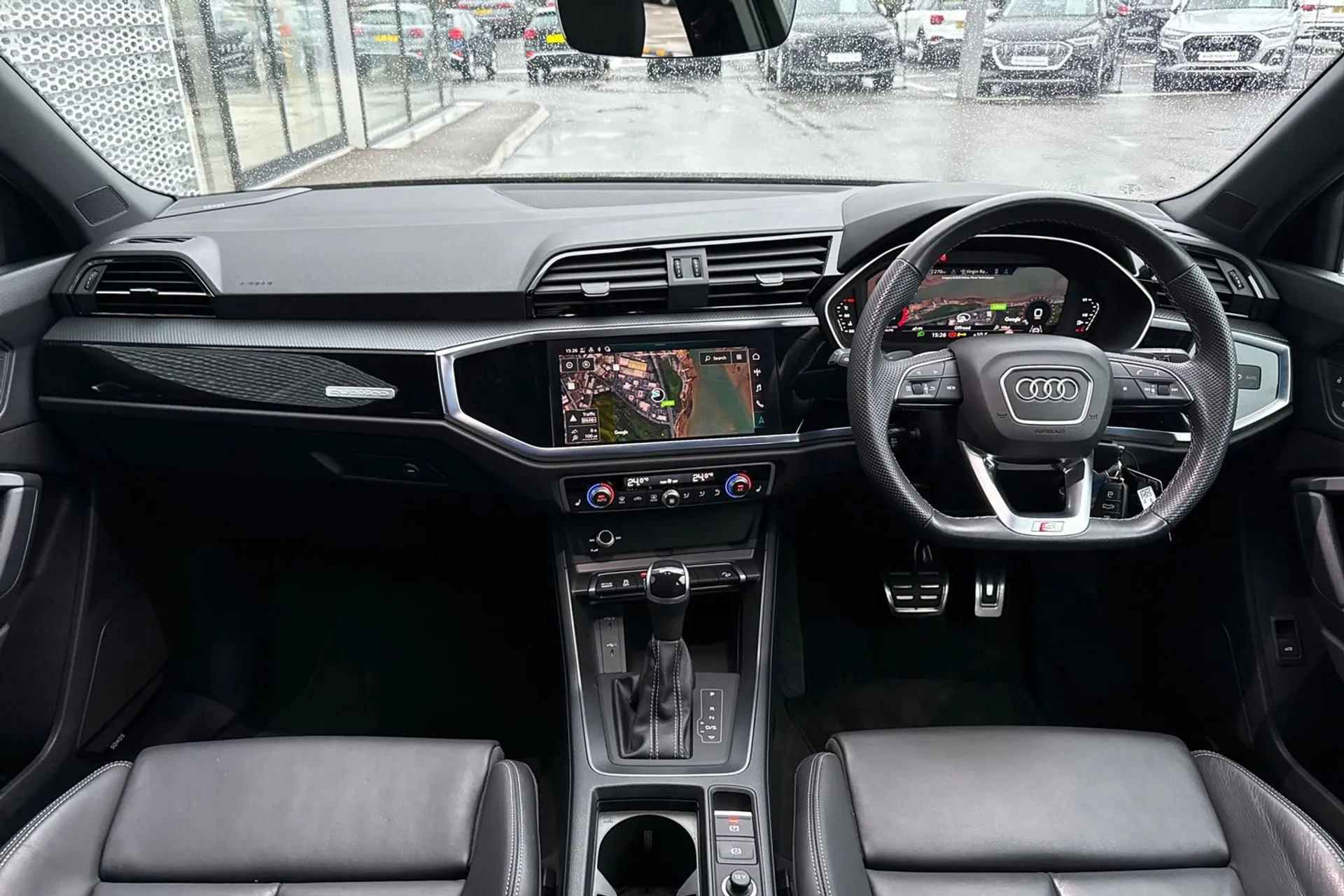 Audi Q3 thumbnail image number 3