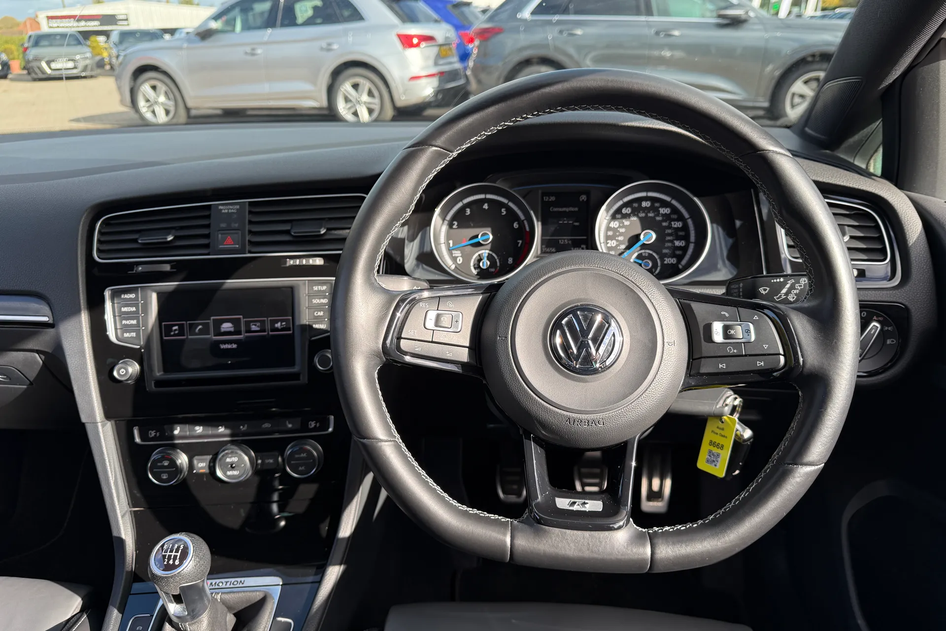 VOLKSWAGEN GOLF thumbnail image number 5