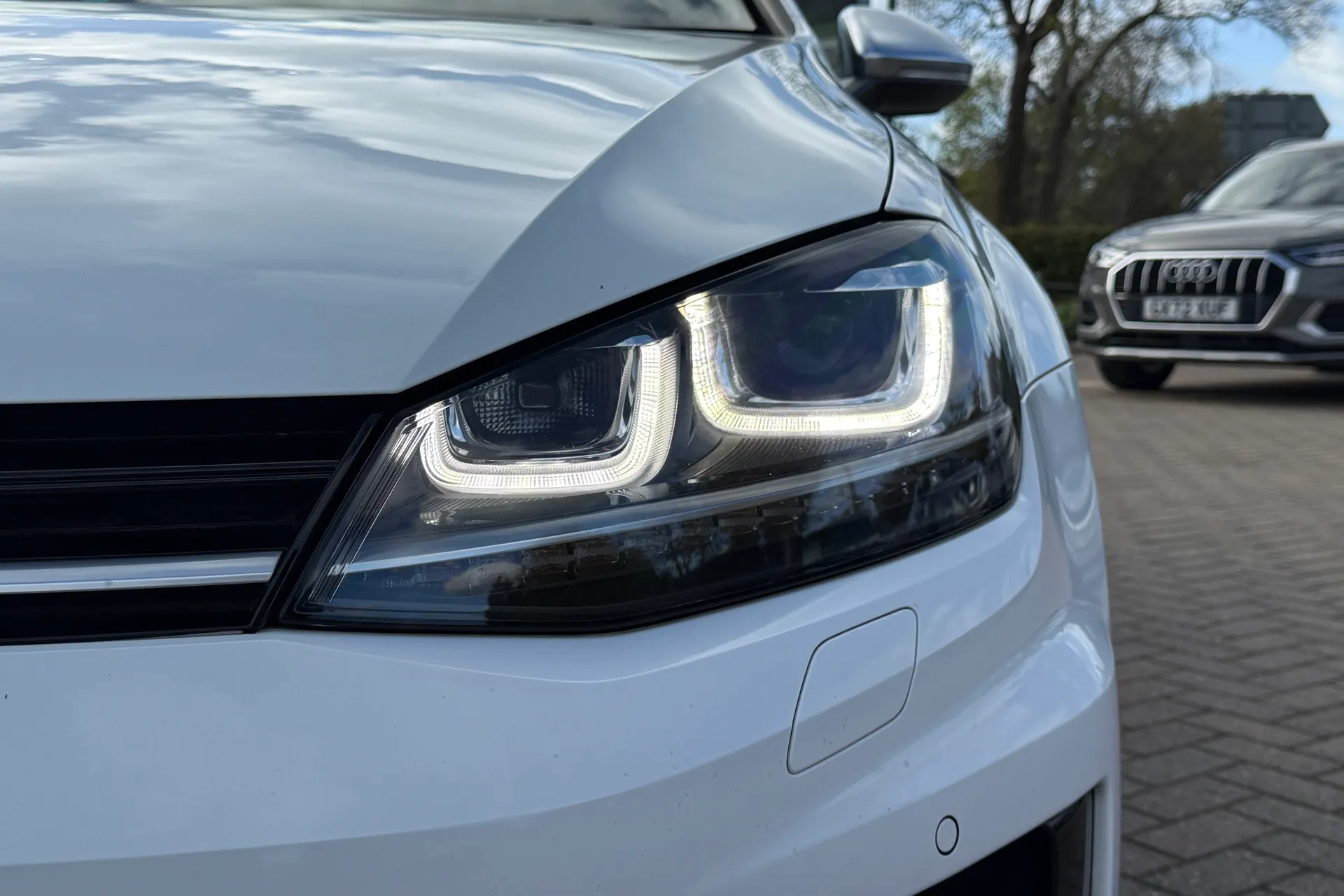 VOLKSWAGEN GOLF thumbnail image number 45