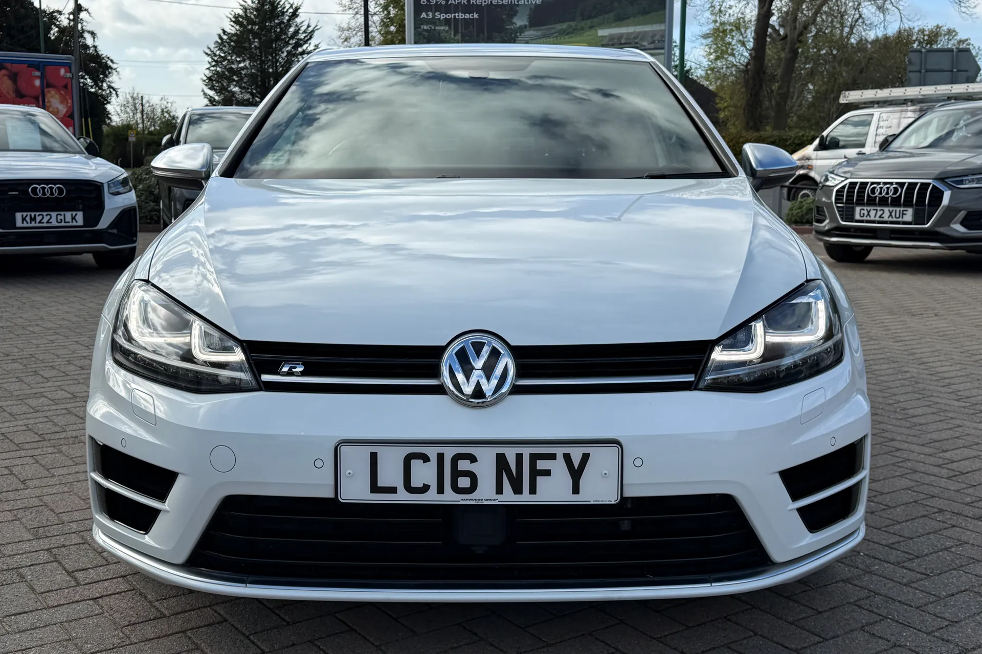 VOLKSWAGEN GOLF thumbnail image number 18