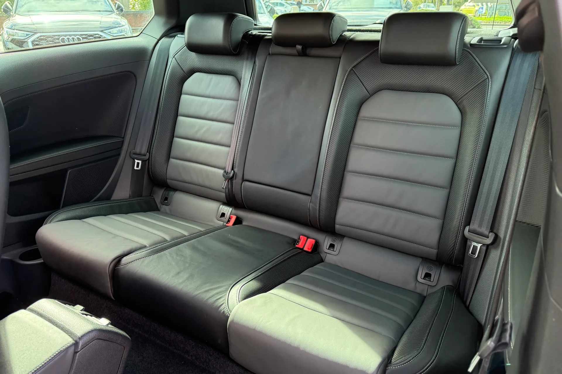 VOLKSWAGEN GOLF thumbnail image number 35