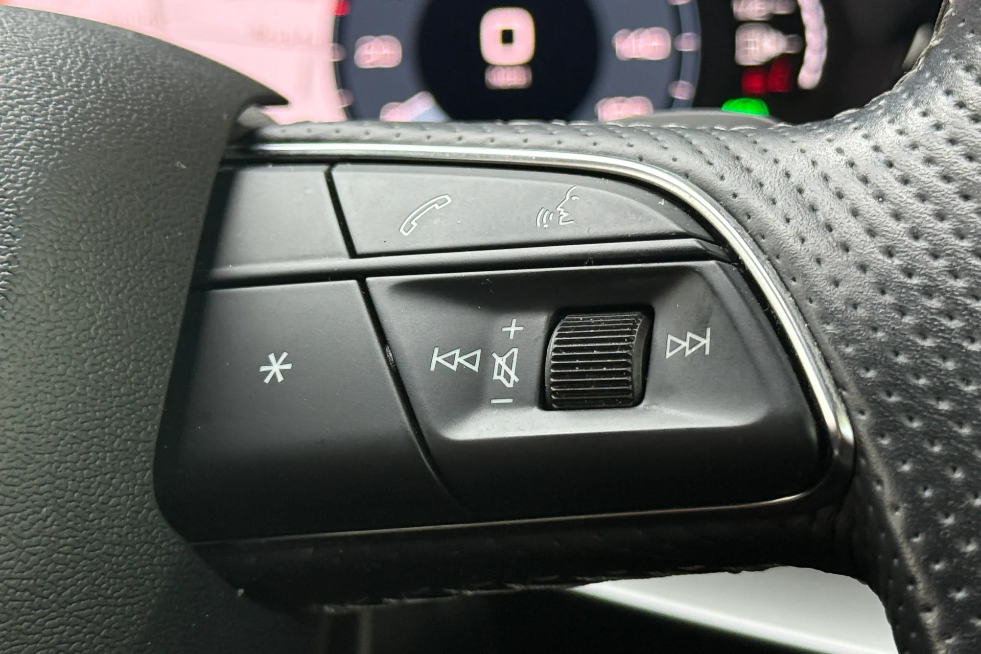 Audi A3 thumbnail image number 14