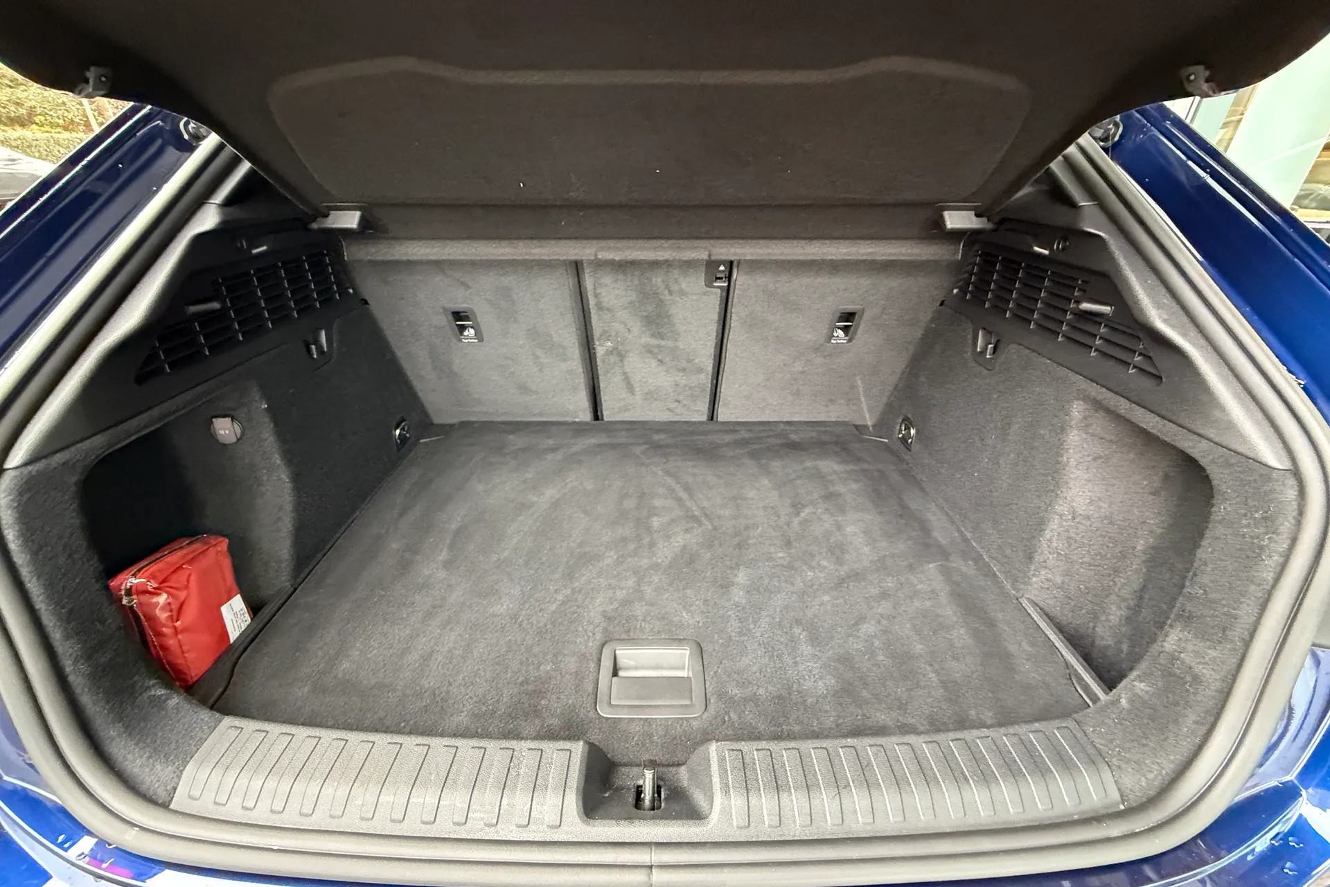 Audi A3 thumbnail image number 49