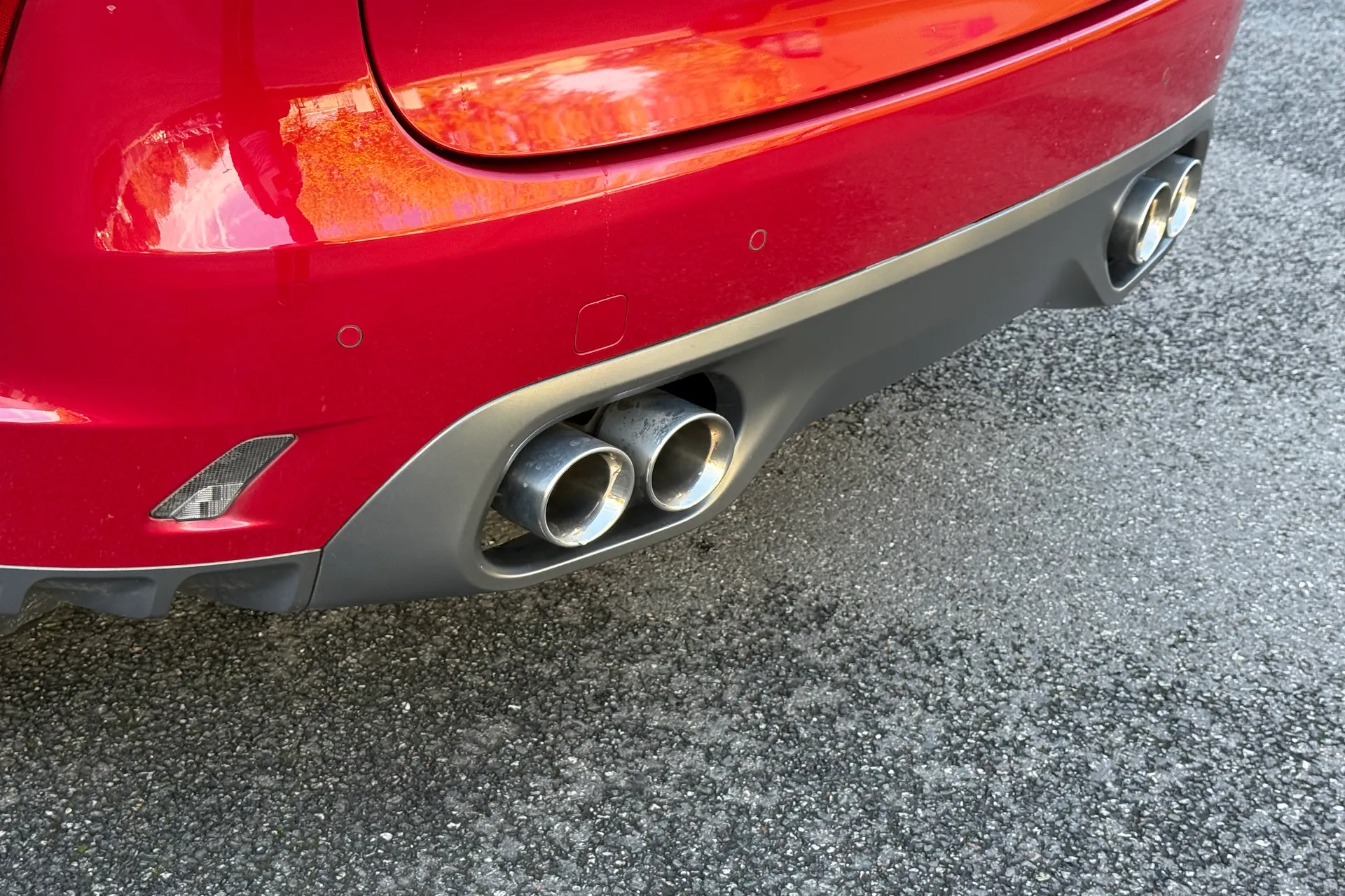 Jaguar F-PACE thumbnail image number 53