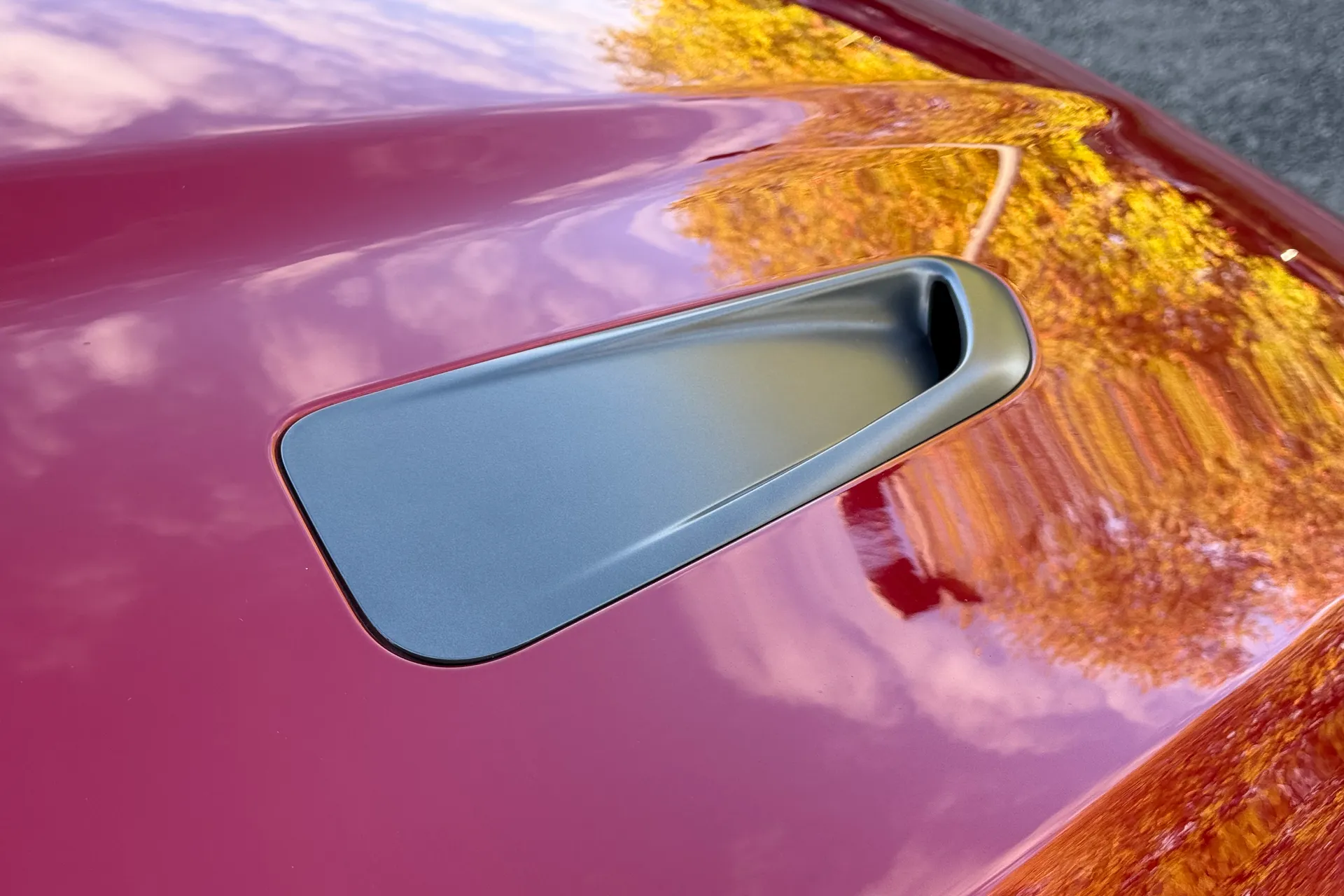 Jaguar F-PACE thumbnail image number 51