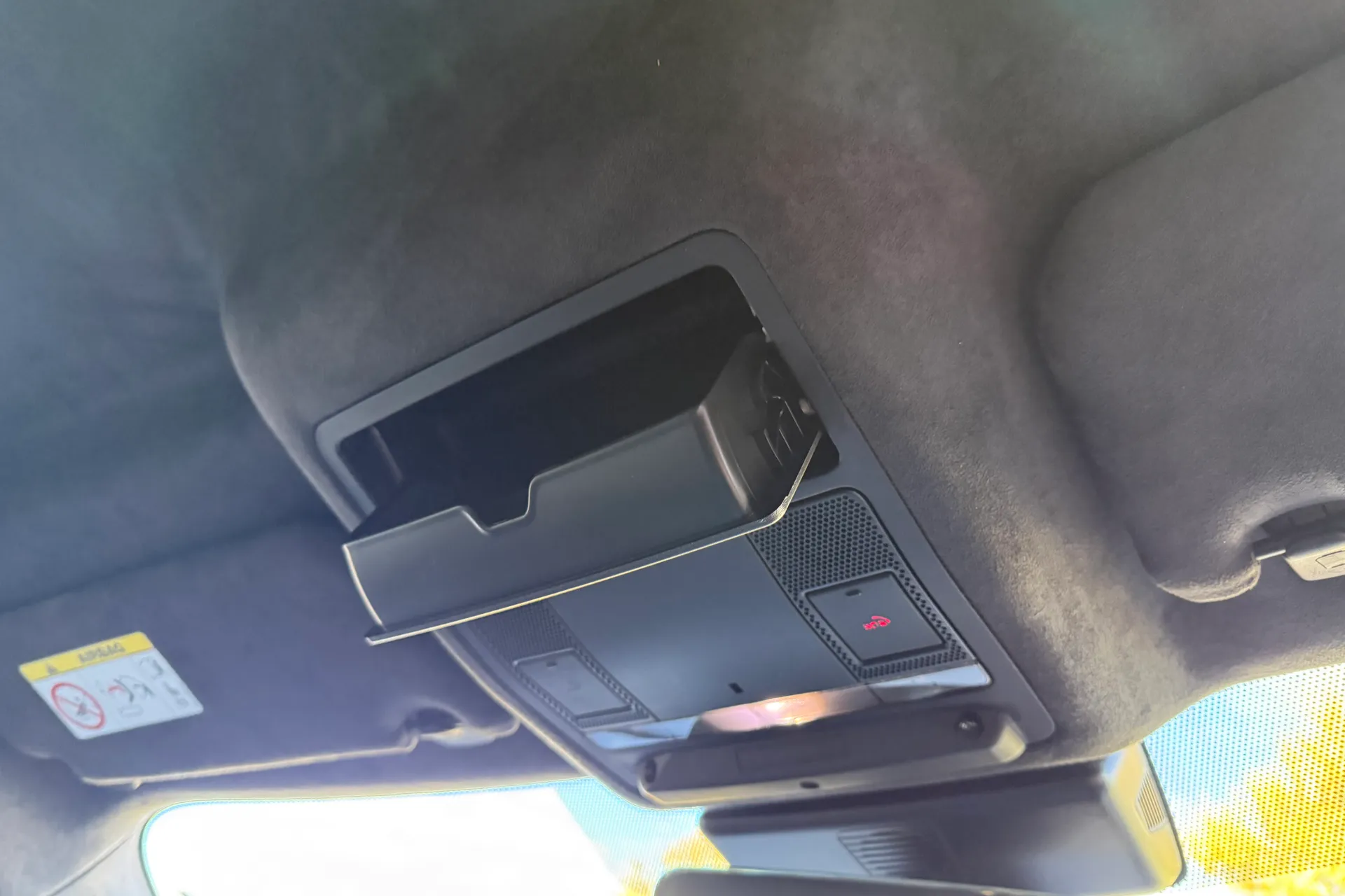 Jaguar F-PACE thumbnail image number 48