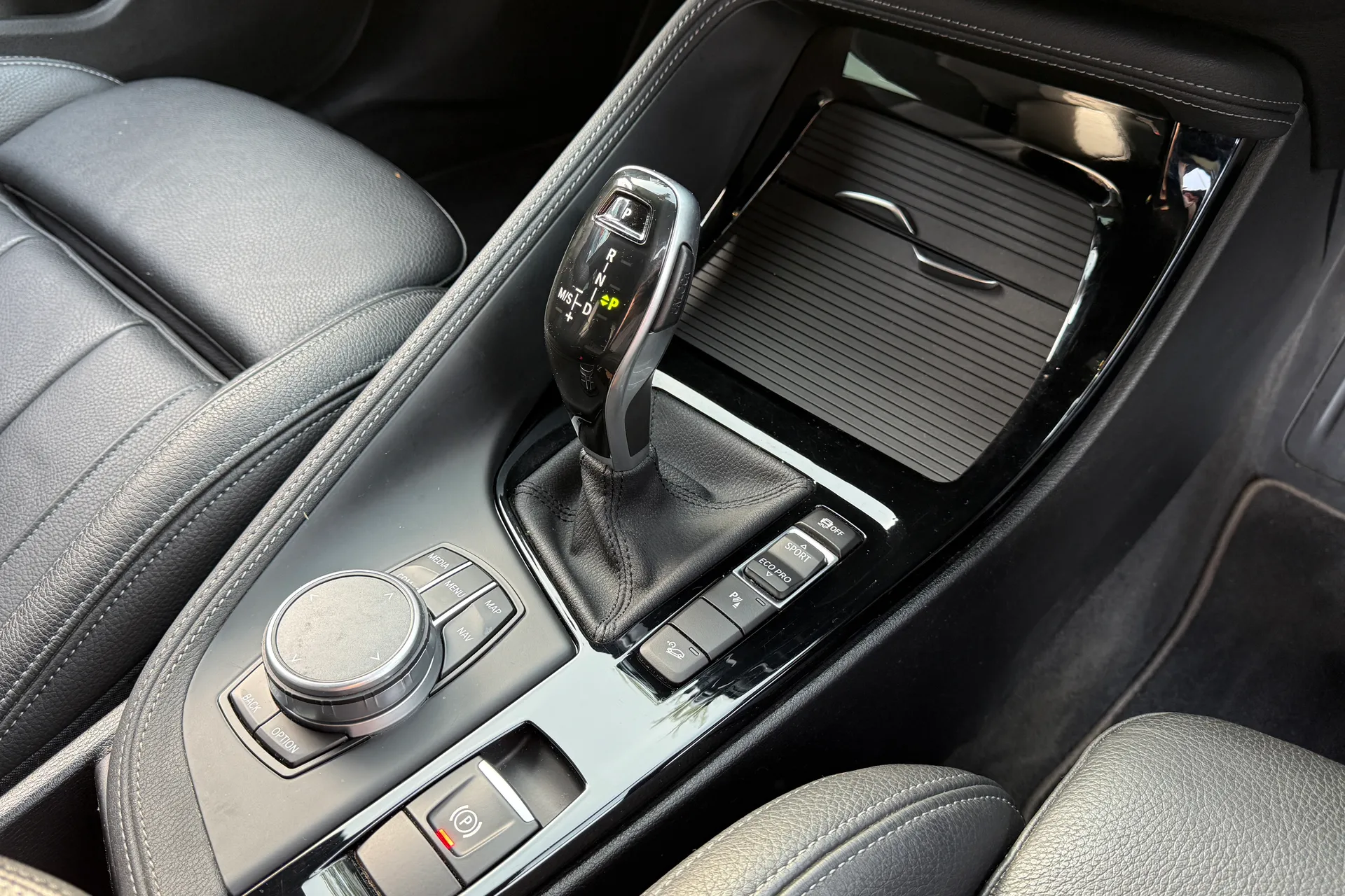 BMW X2 thumbnail image number 36