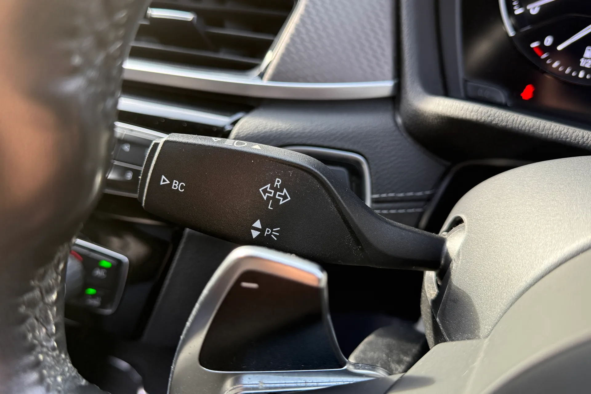 BMW X2 thumbnail image number 57