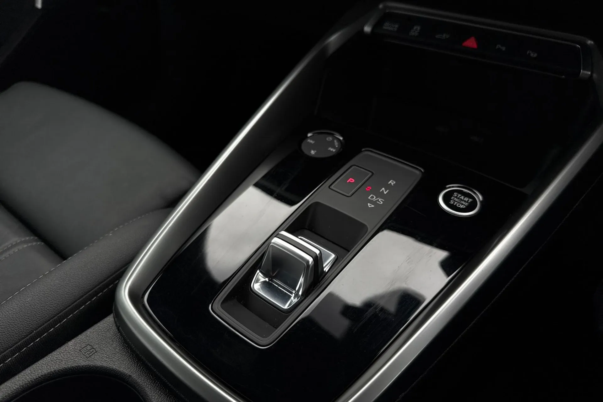 Audi A3 thumbnail image number 31