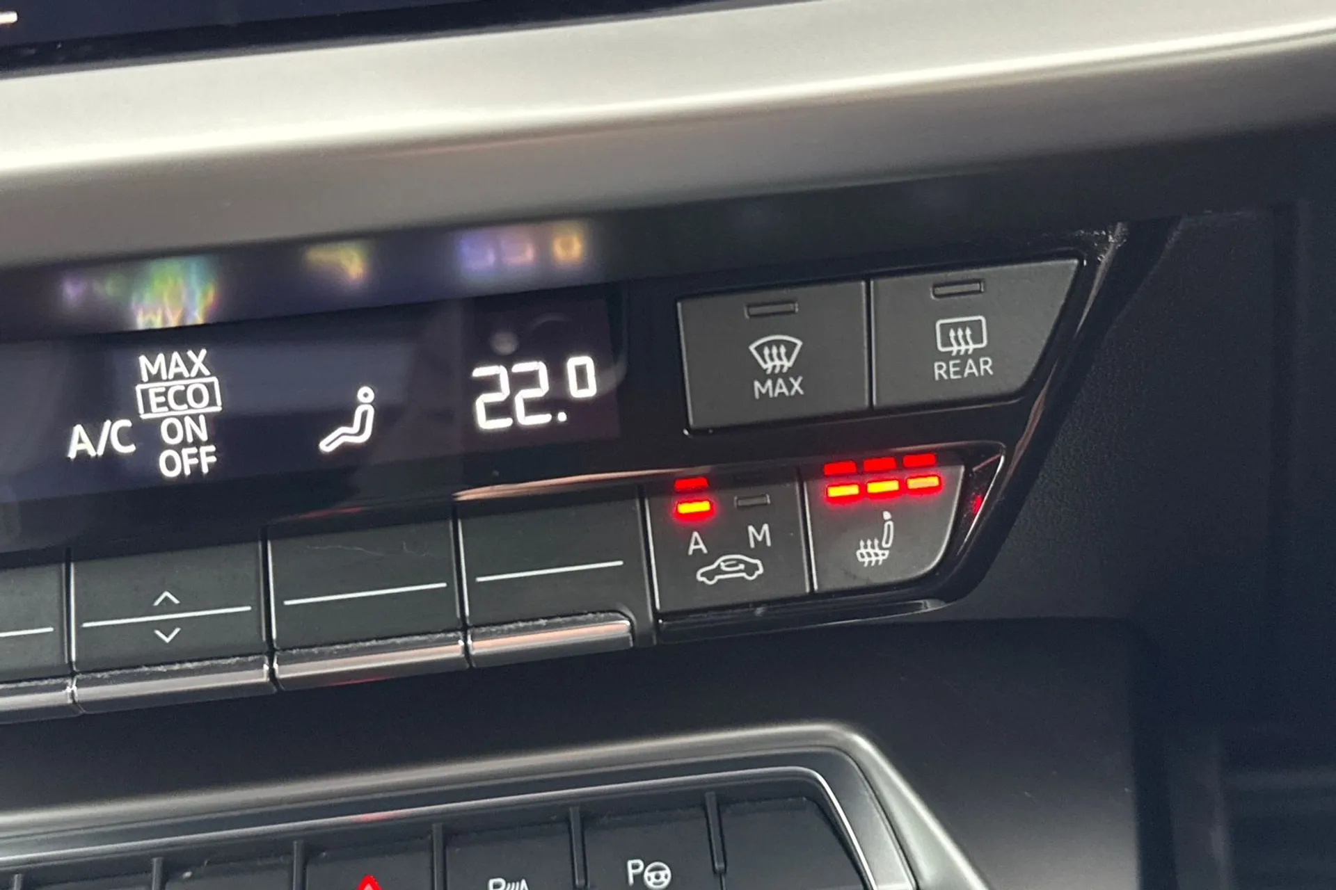 Audi A3 thumbnail image number 40