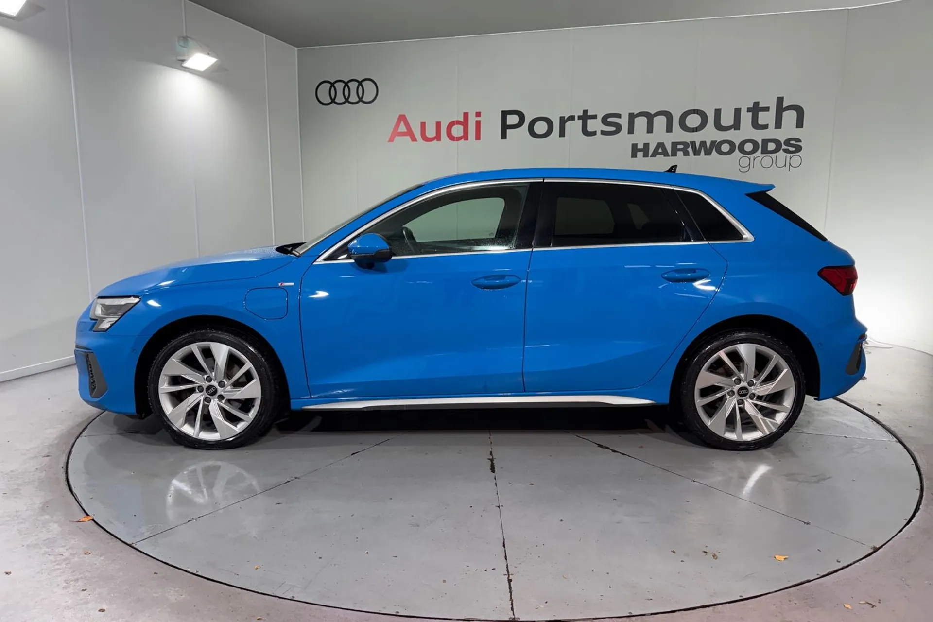 Audi A3 thumbnail image number 11