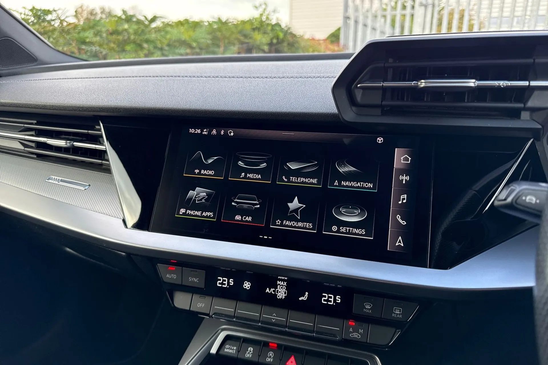 Audi A3 thumbnail image number 27