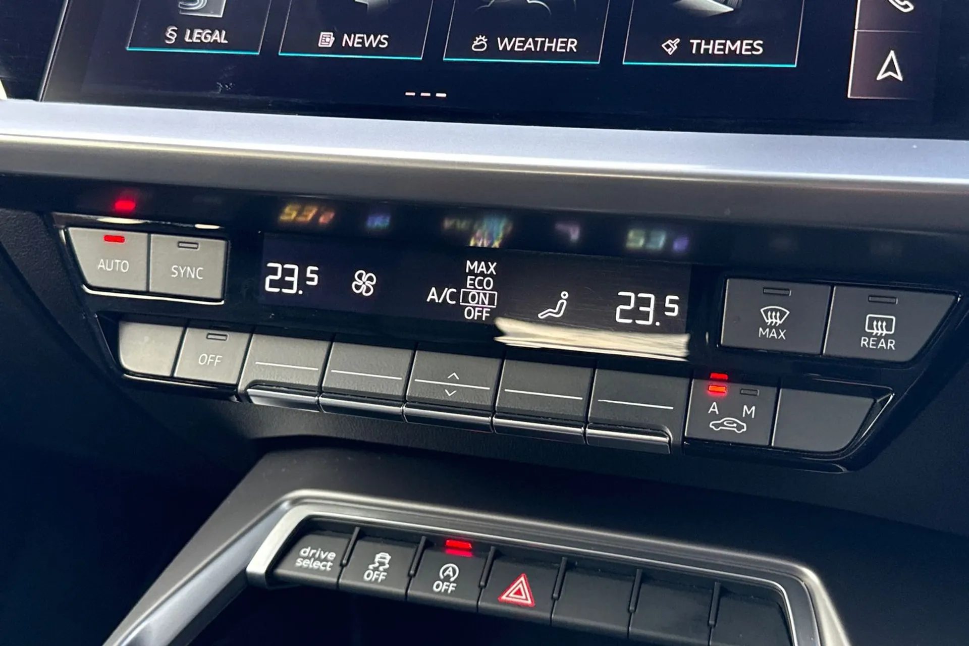 Audi A3 thumbnail image number 29