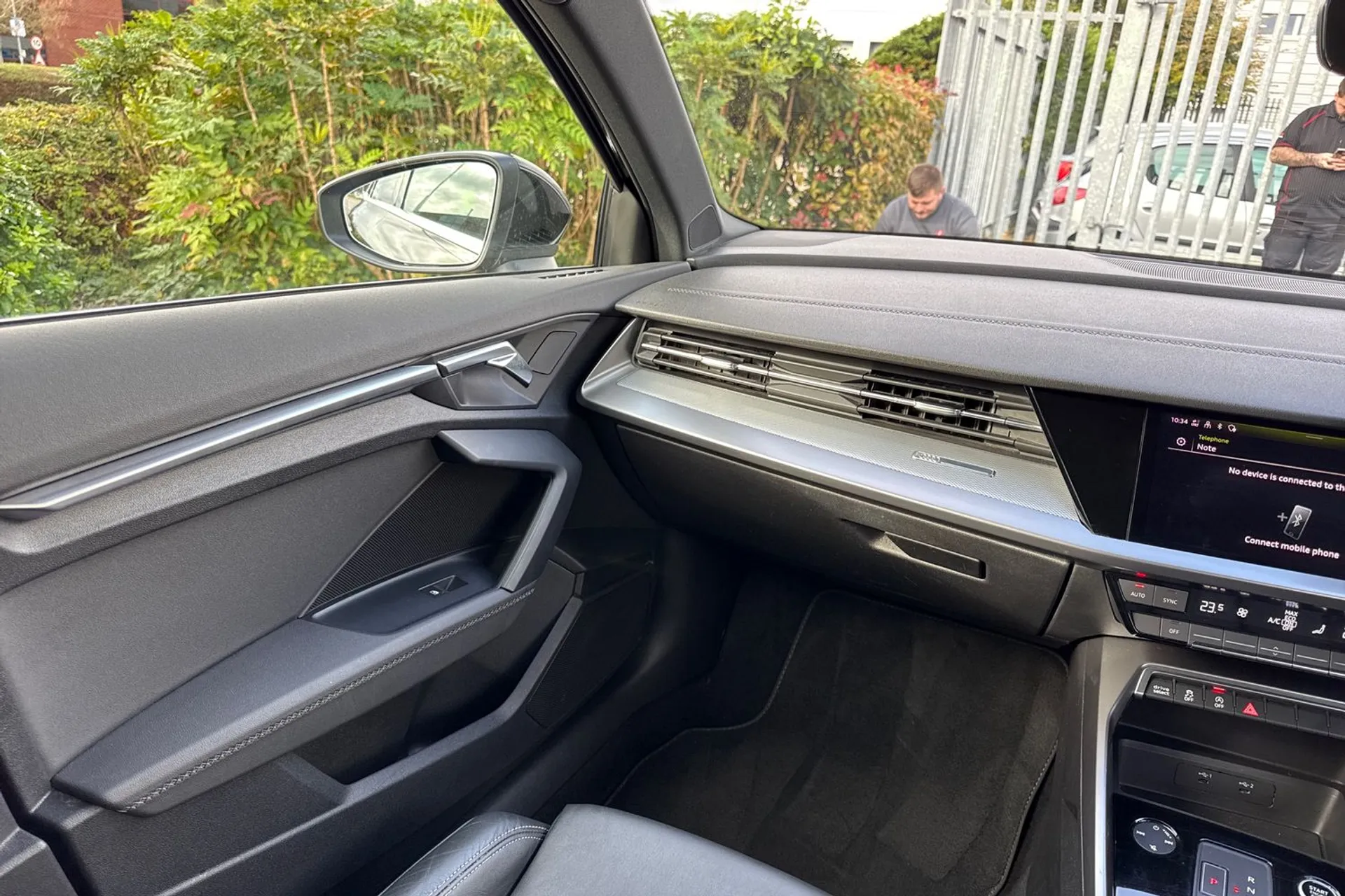 Audi A3 thumbnail image number 36