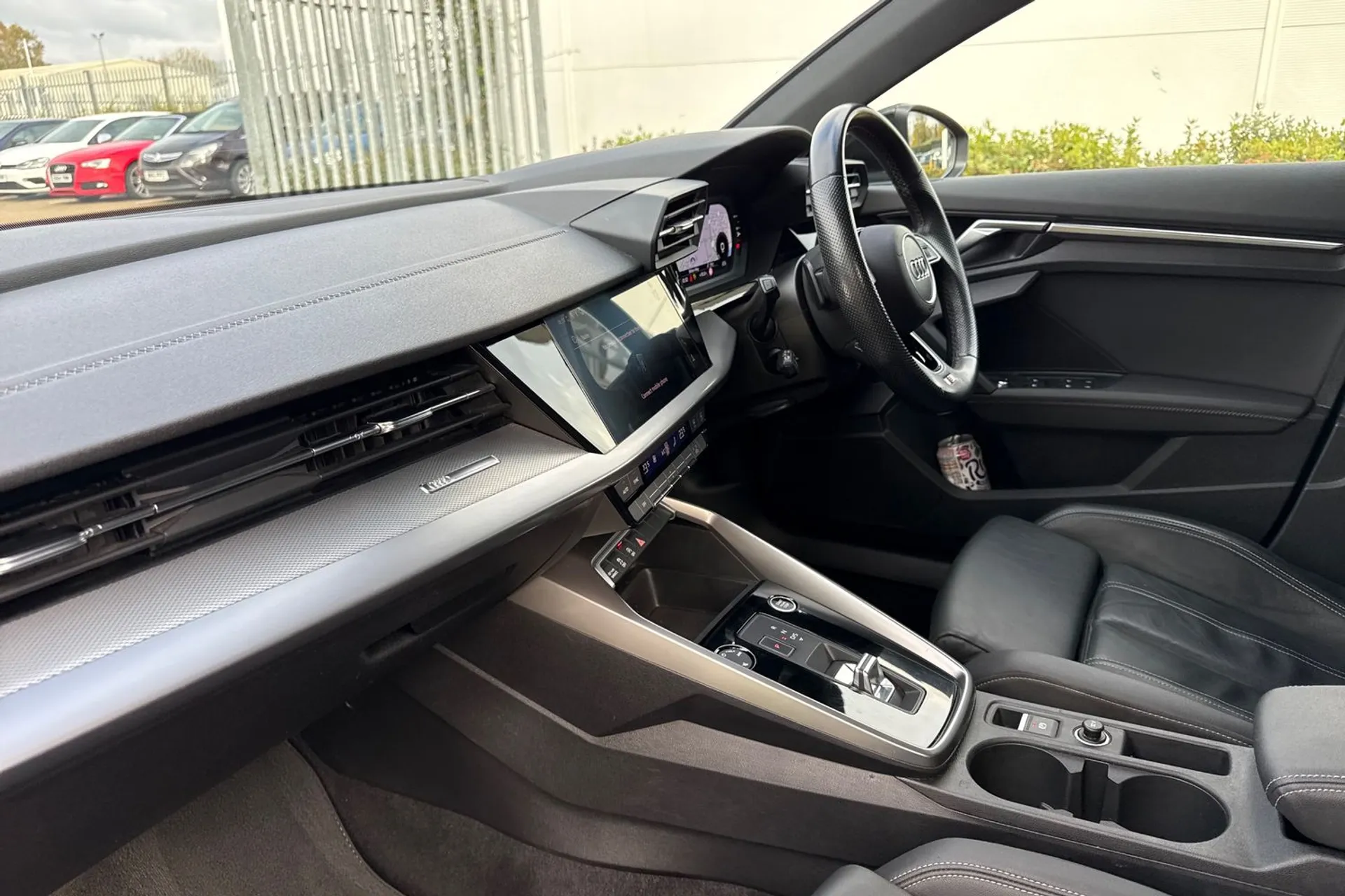 Audi A3 thumbnail image number 28