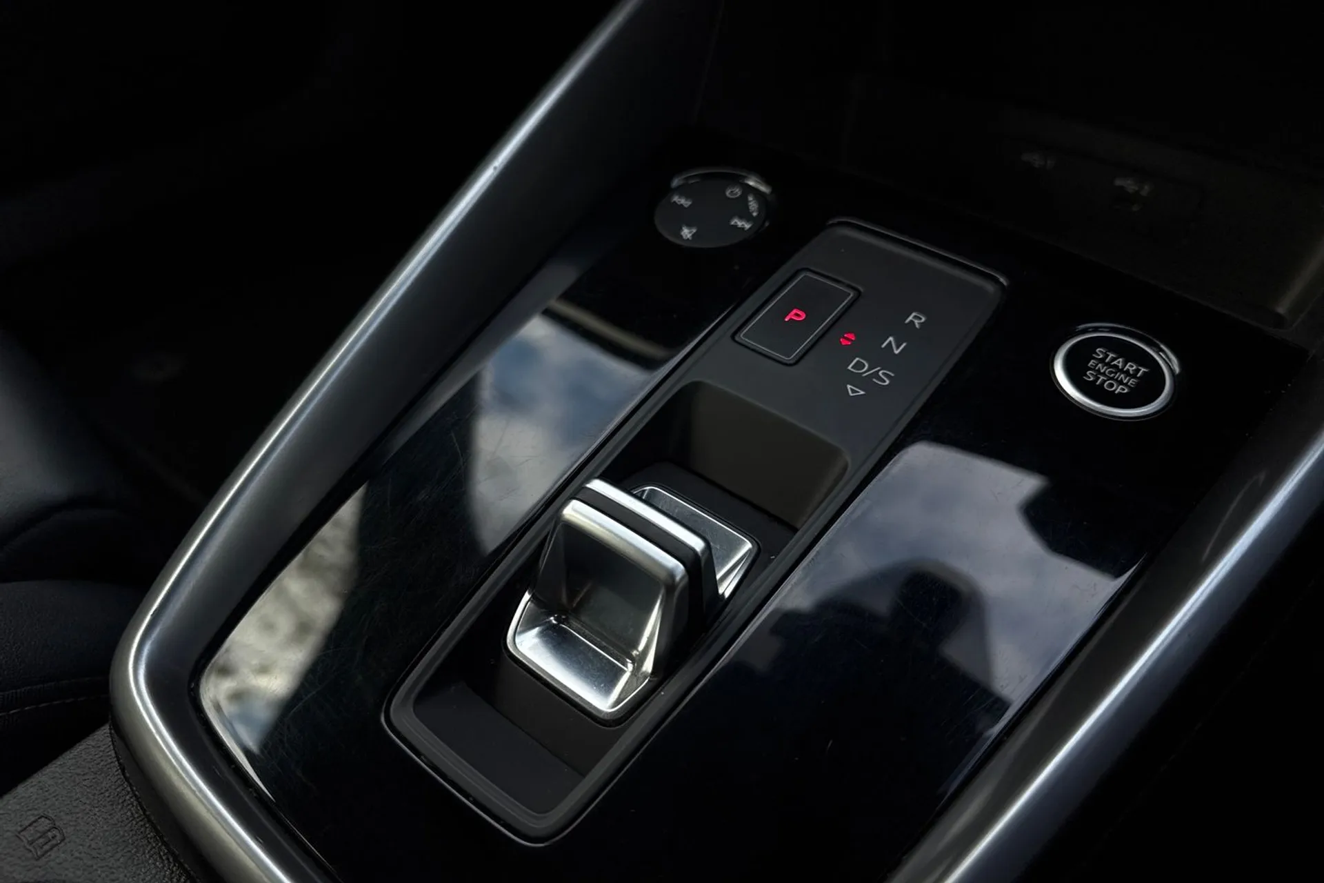 Audi A3 thumbnail image number 35