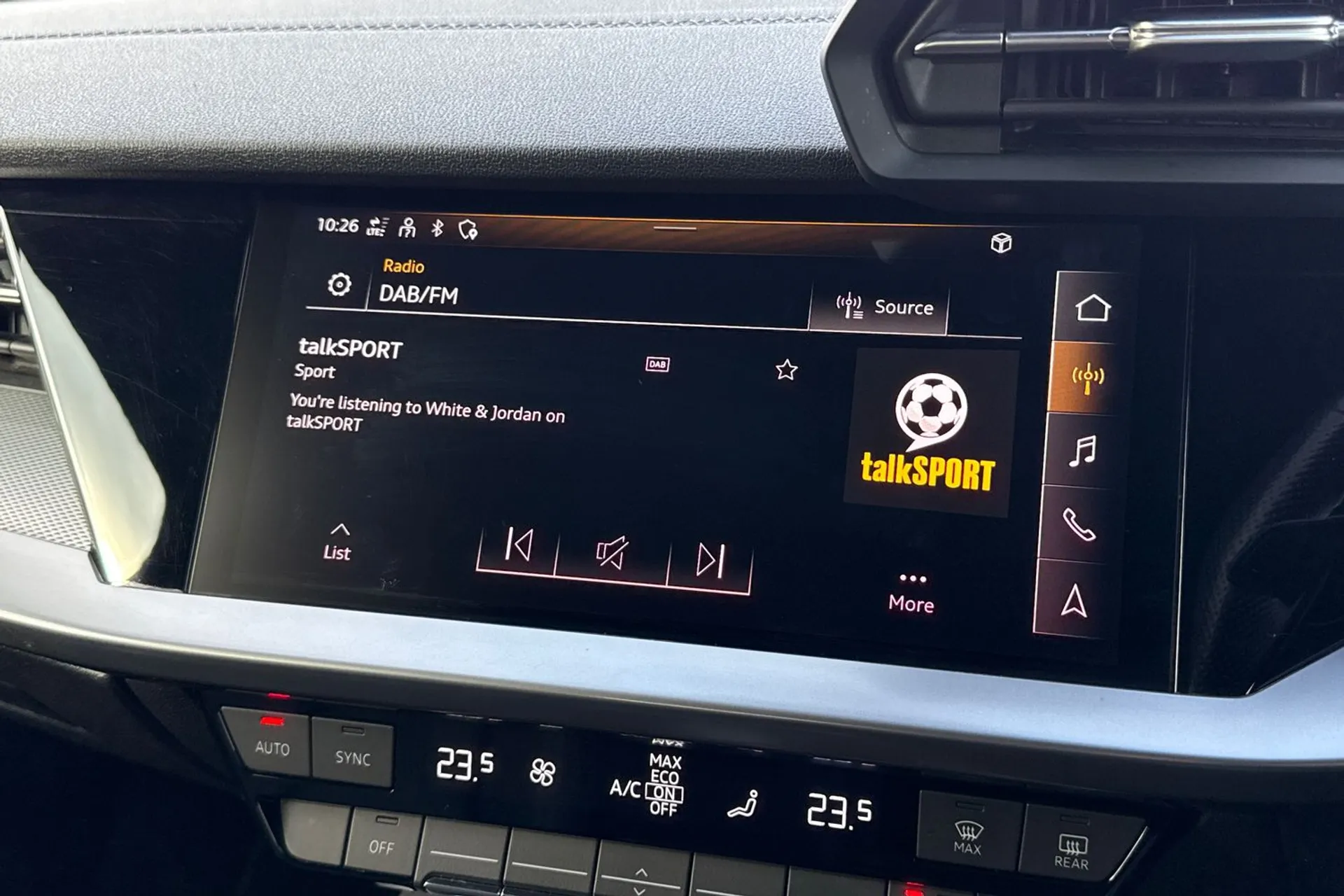 Audi A3 thumbnail image number 17