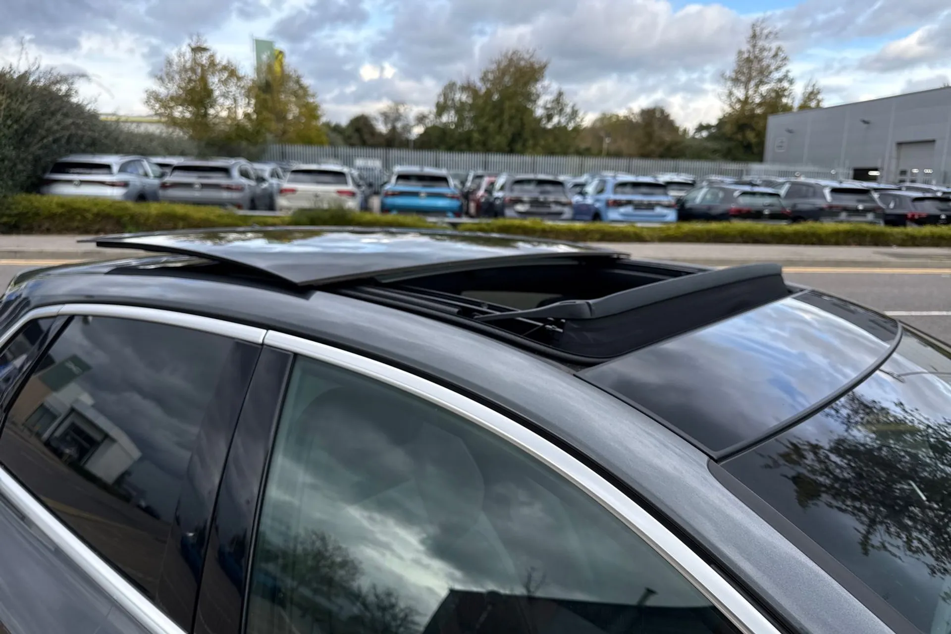 Audi A3 thumbnail image number 4