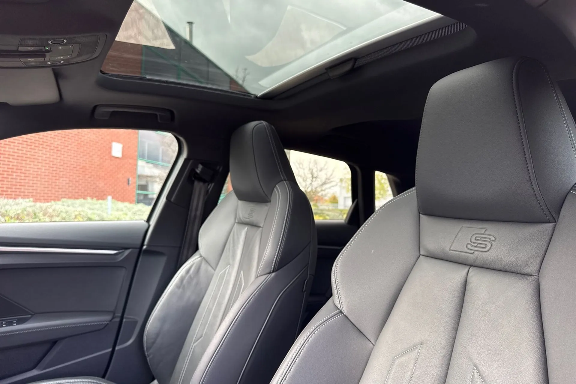 Audi A3 thumbnail image number 35