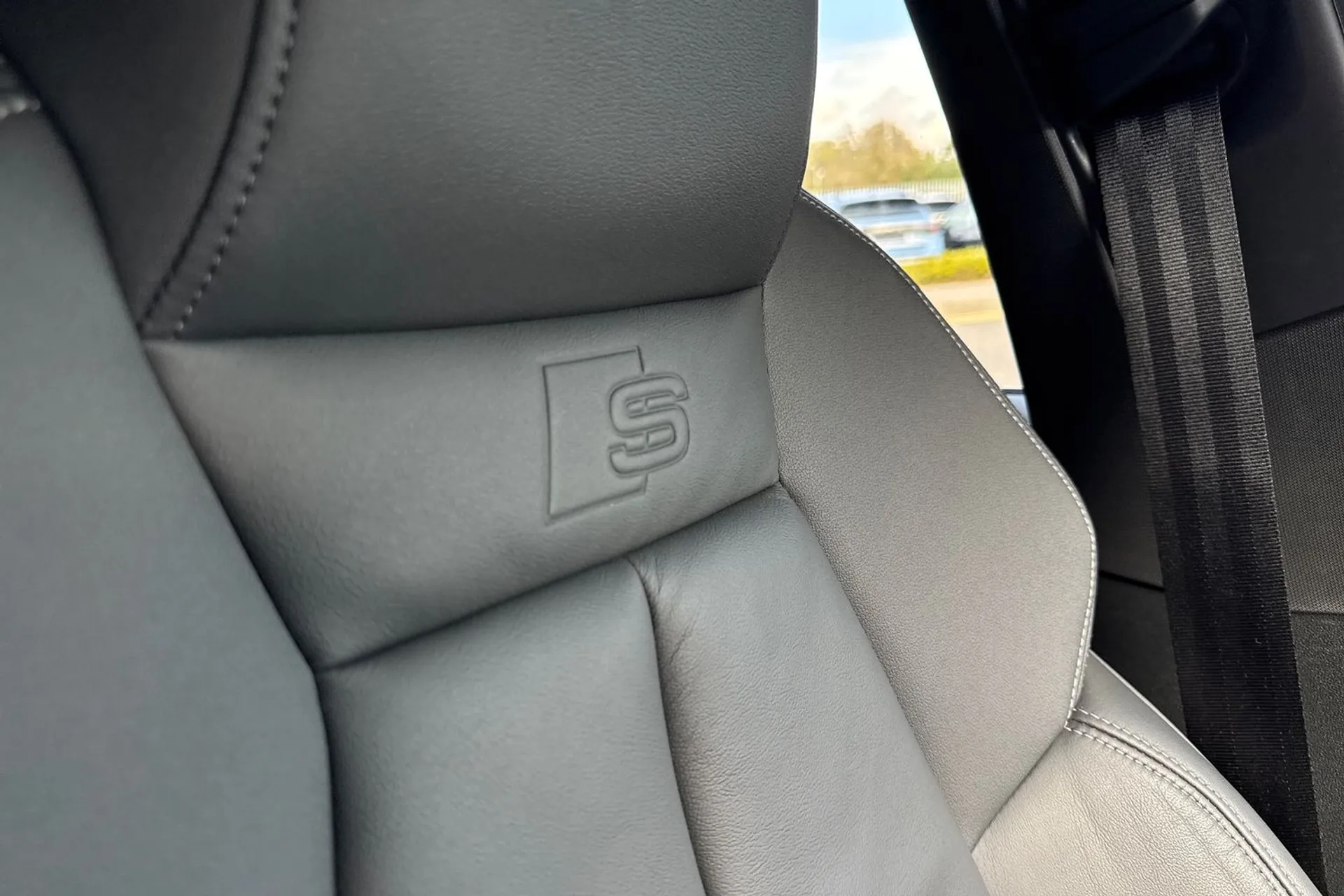 Audi A3 thumbnail image number 51