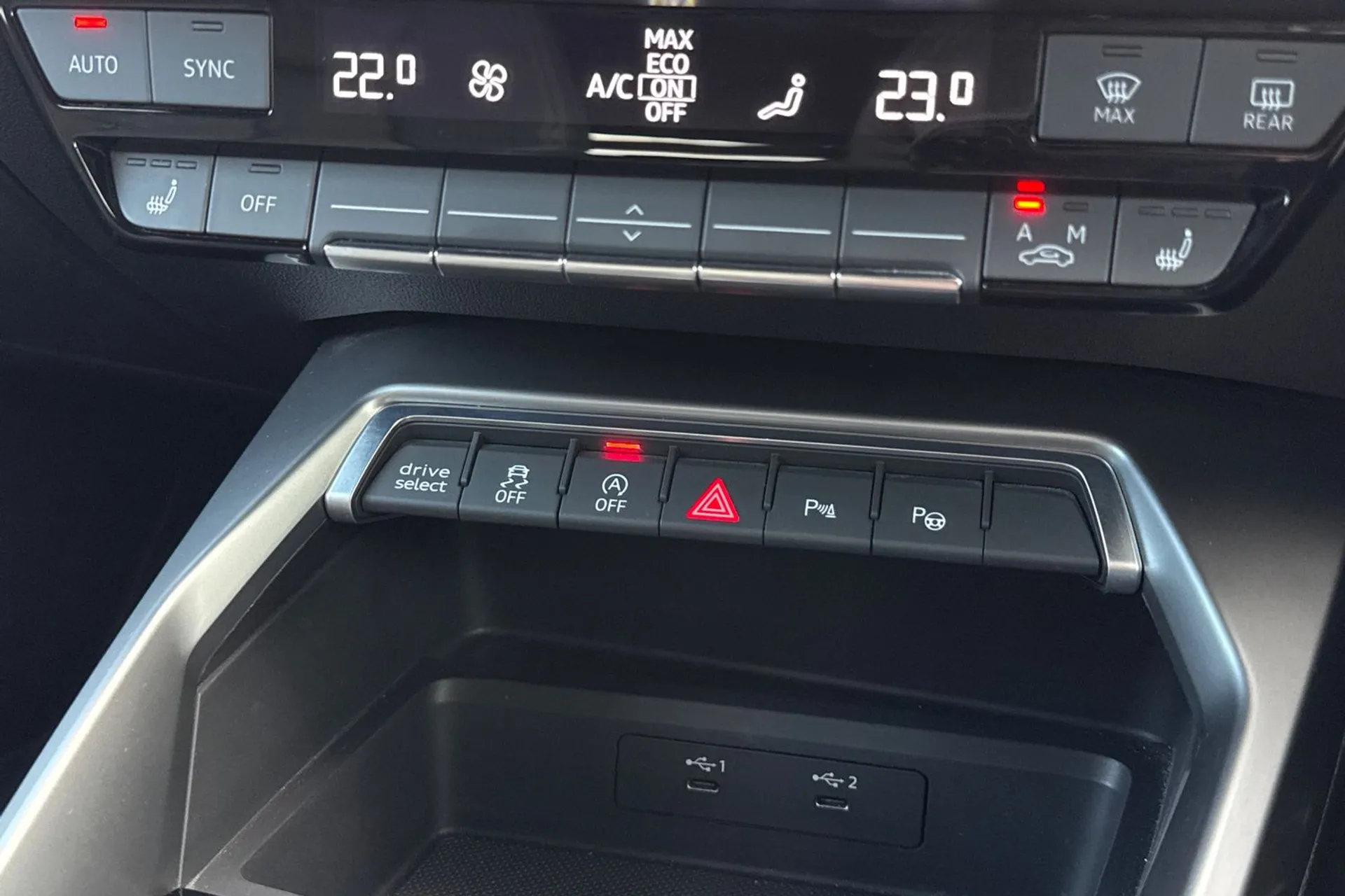 Audi A3 thumbnail image number 40