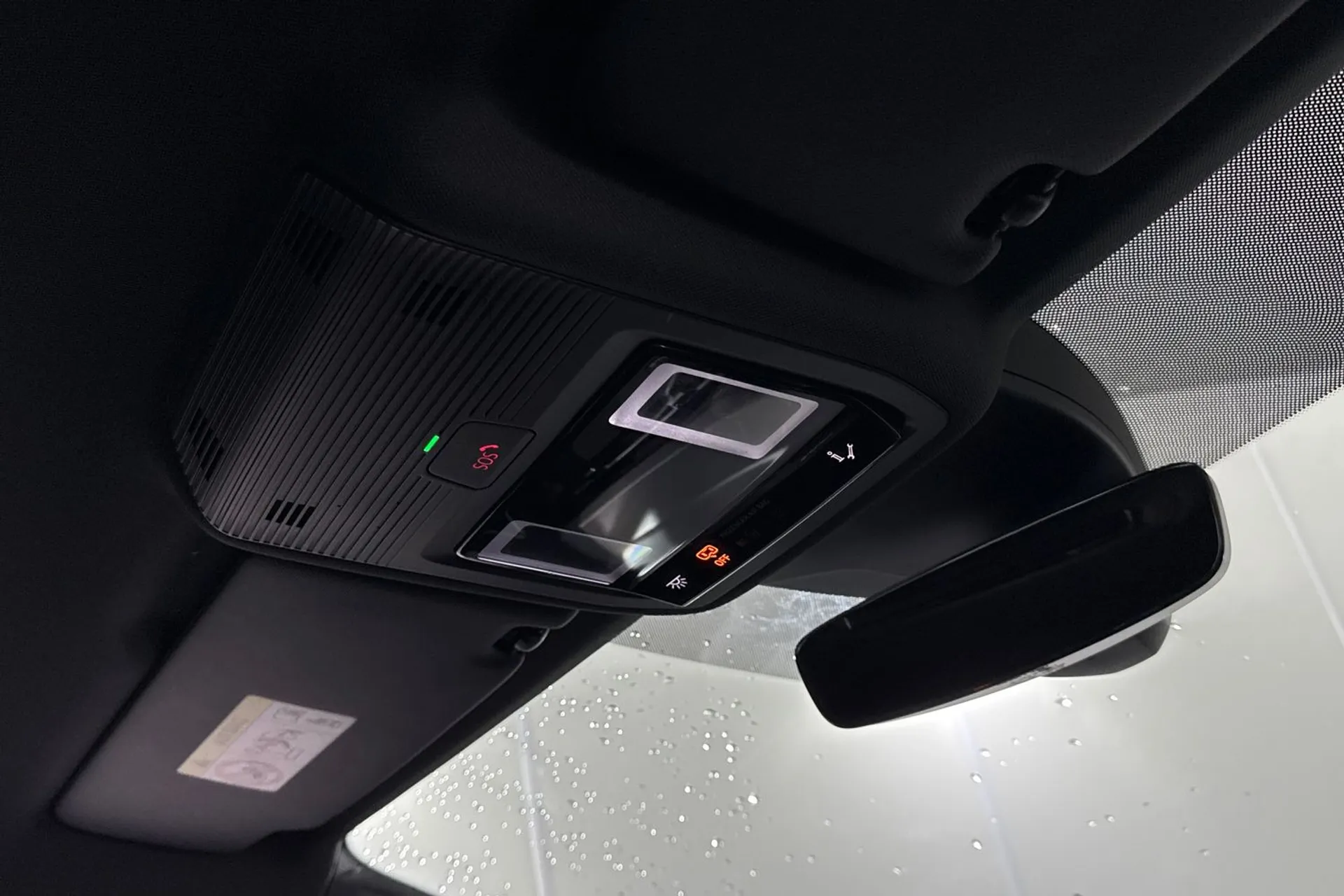 Audi Q4 thumbnail image number 43