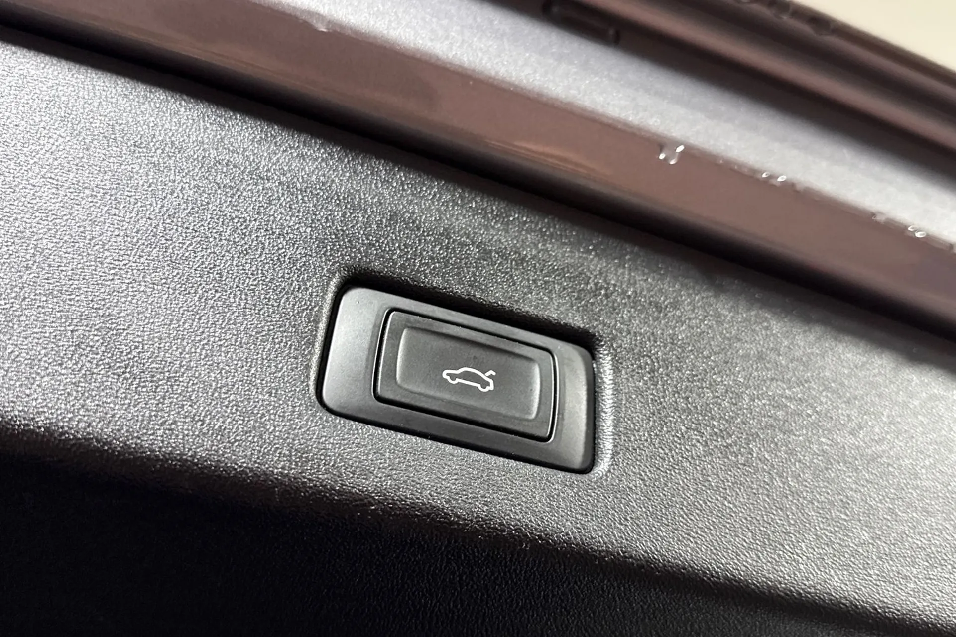 Audi Q4 thumbnail image number 20