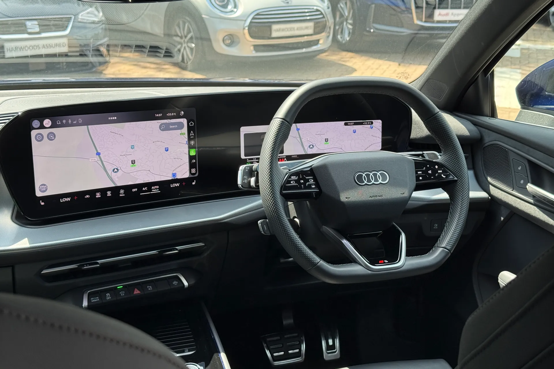 Audi Q3 thumbnail image number 6