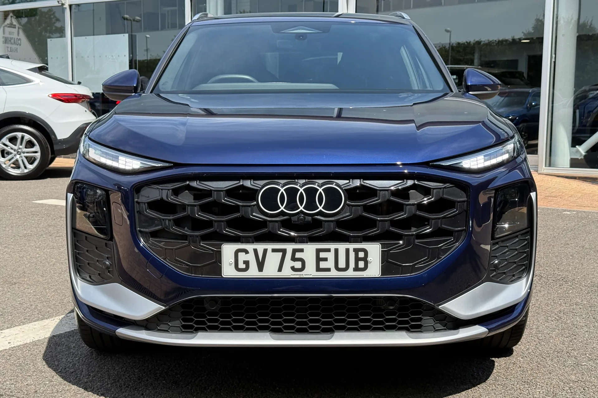 Audi Q3 thumbnail image number 53