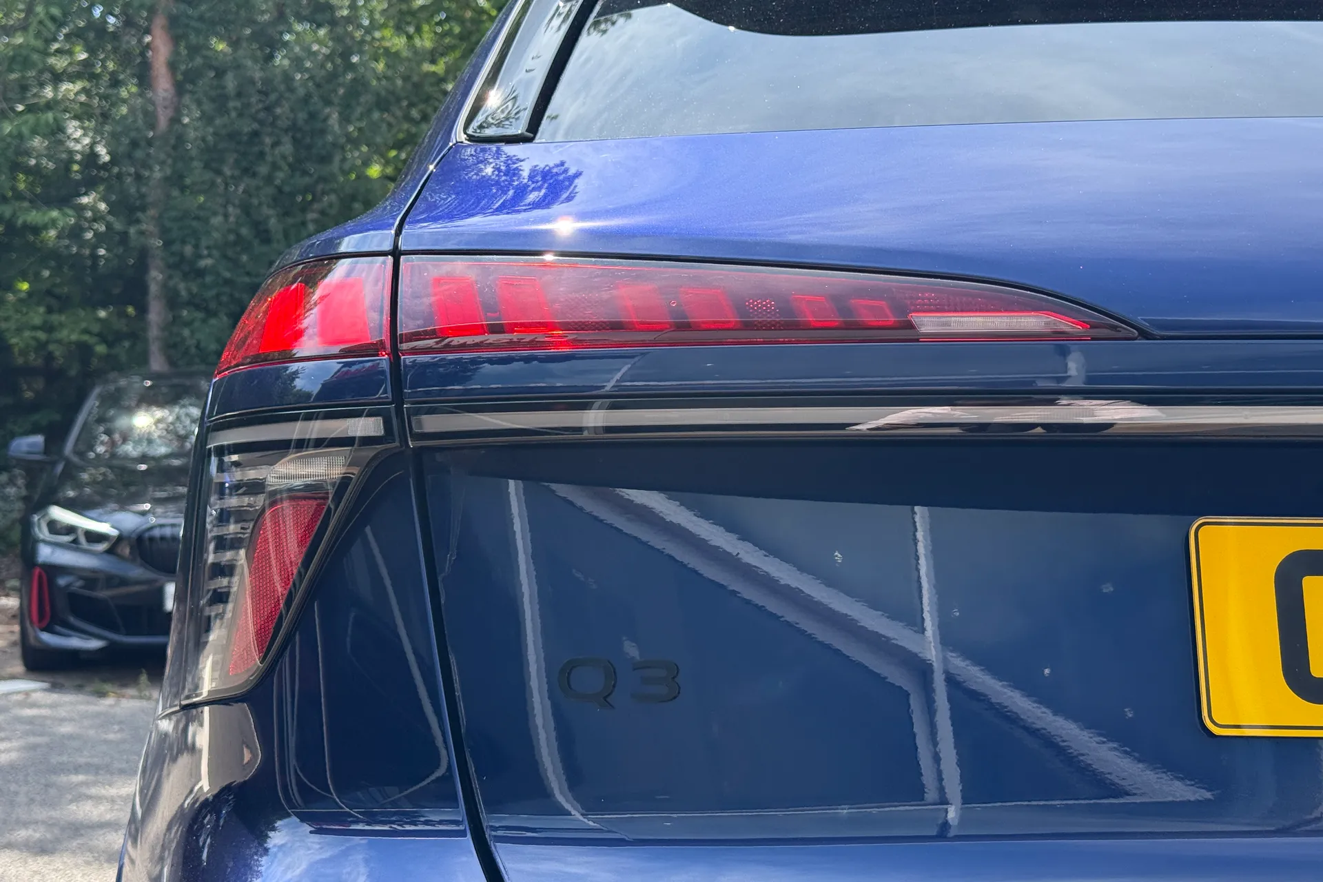 Audi Q3 thumbnail image number 38