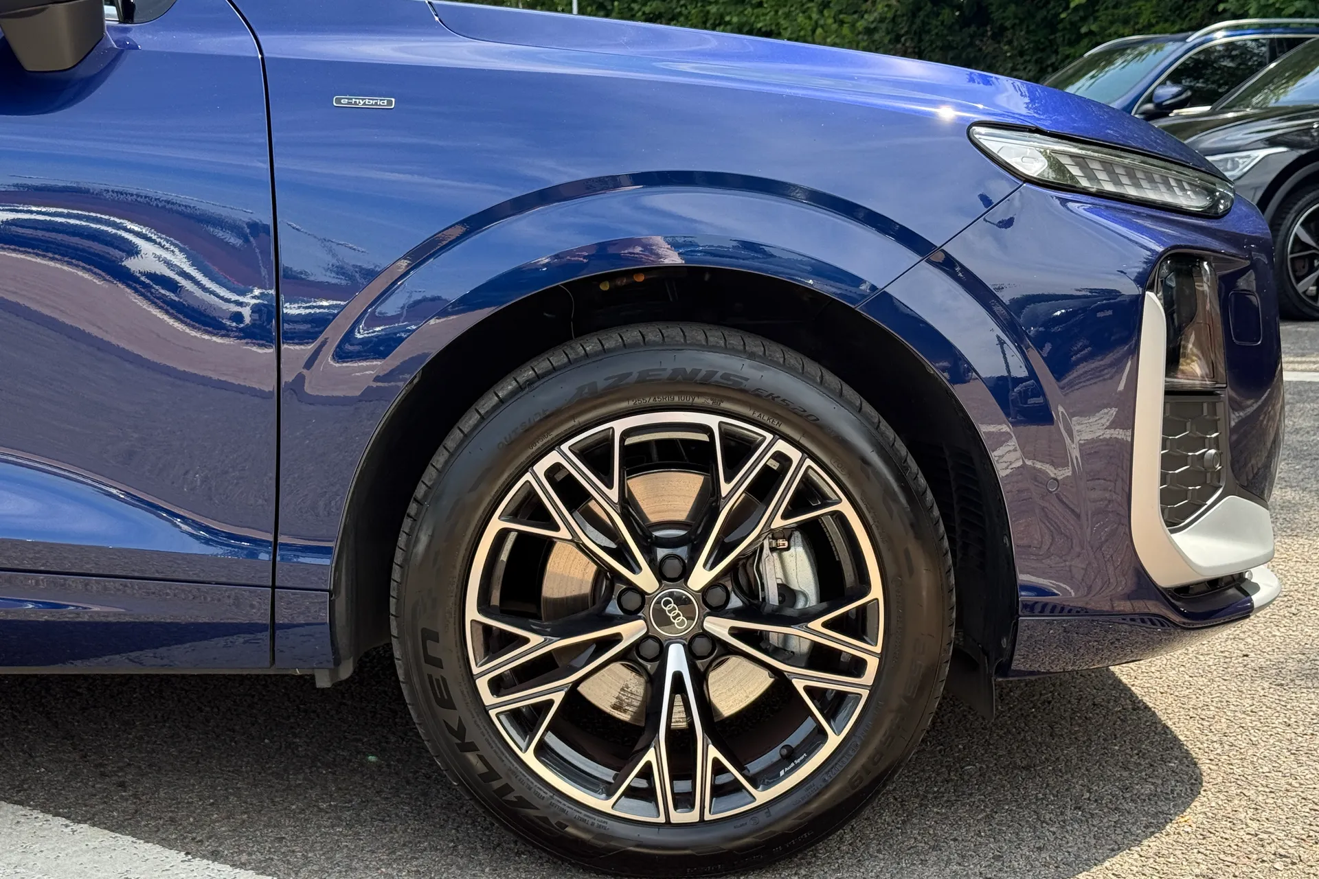 Audi Q3 thumbnail image number 26