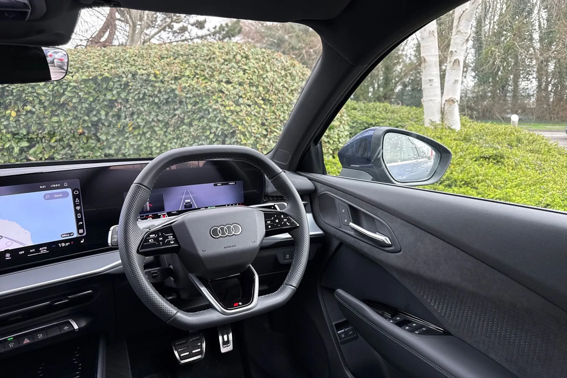 Audi Q3 thumbnail image number 46