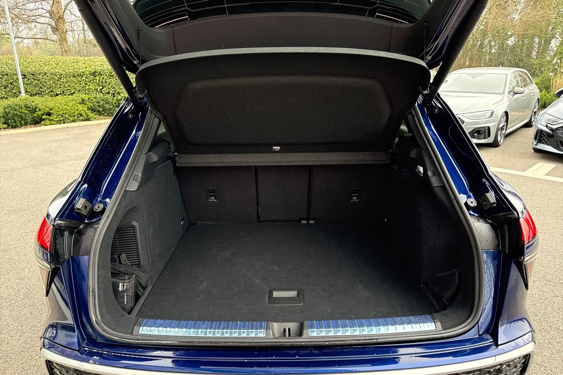 Audi Q3 thumbnail image number 34