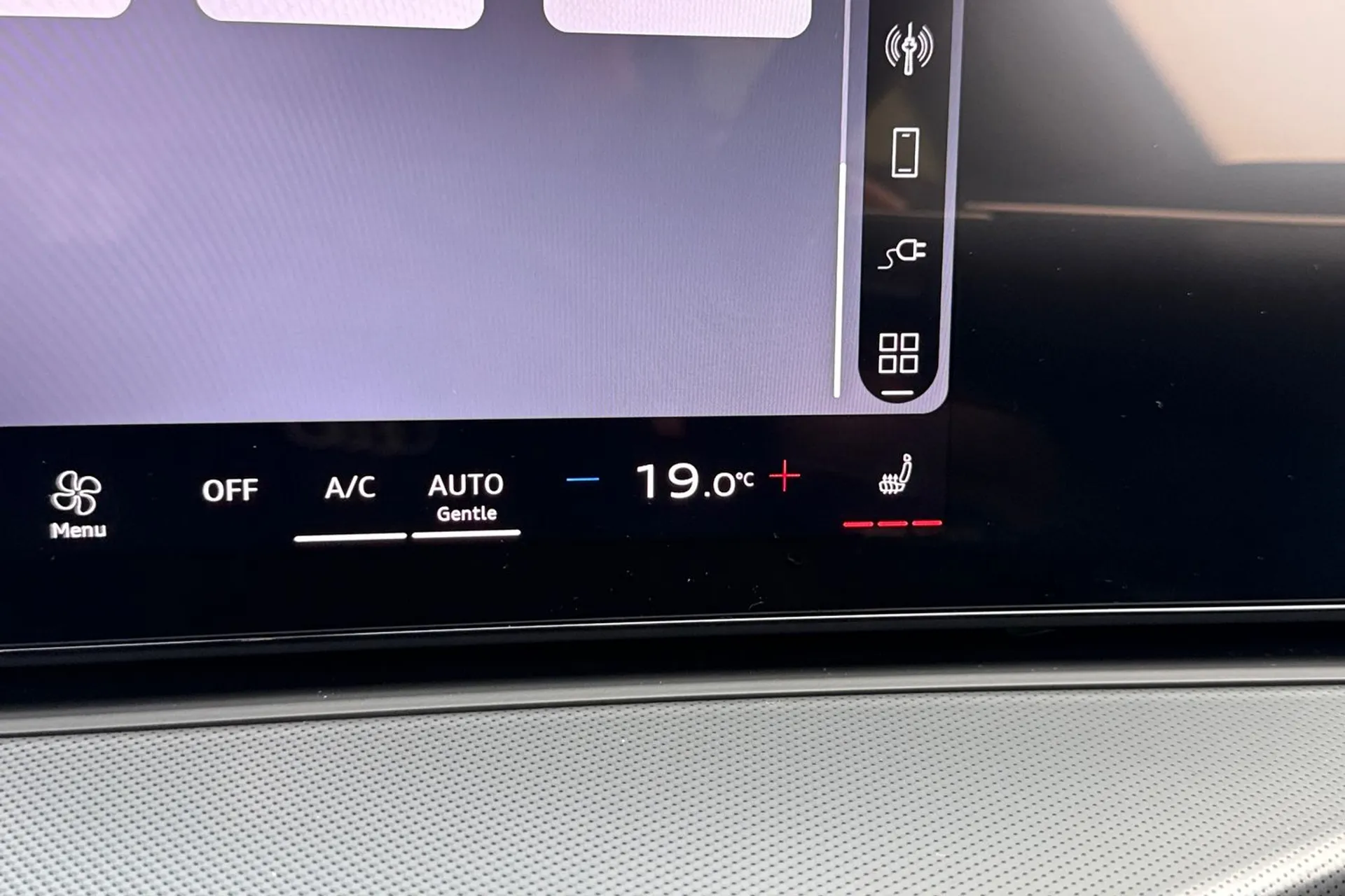 Audi Q3 thumbnail image number 33