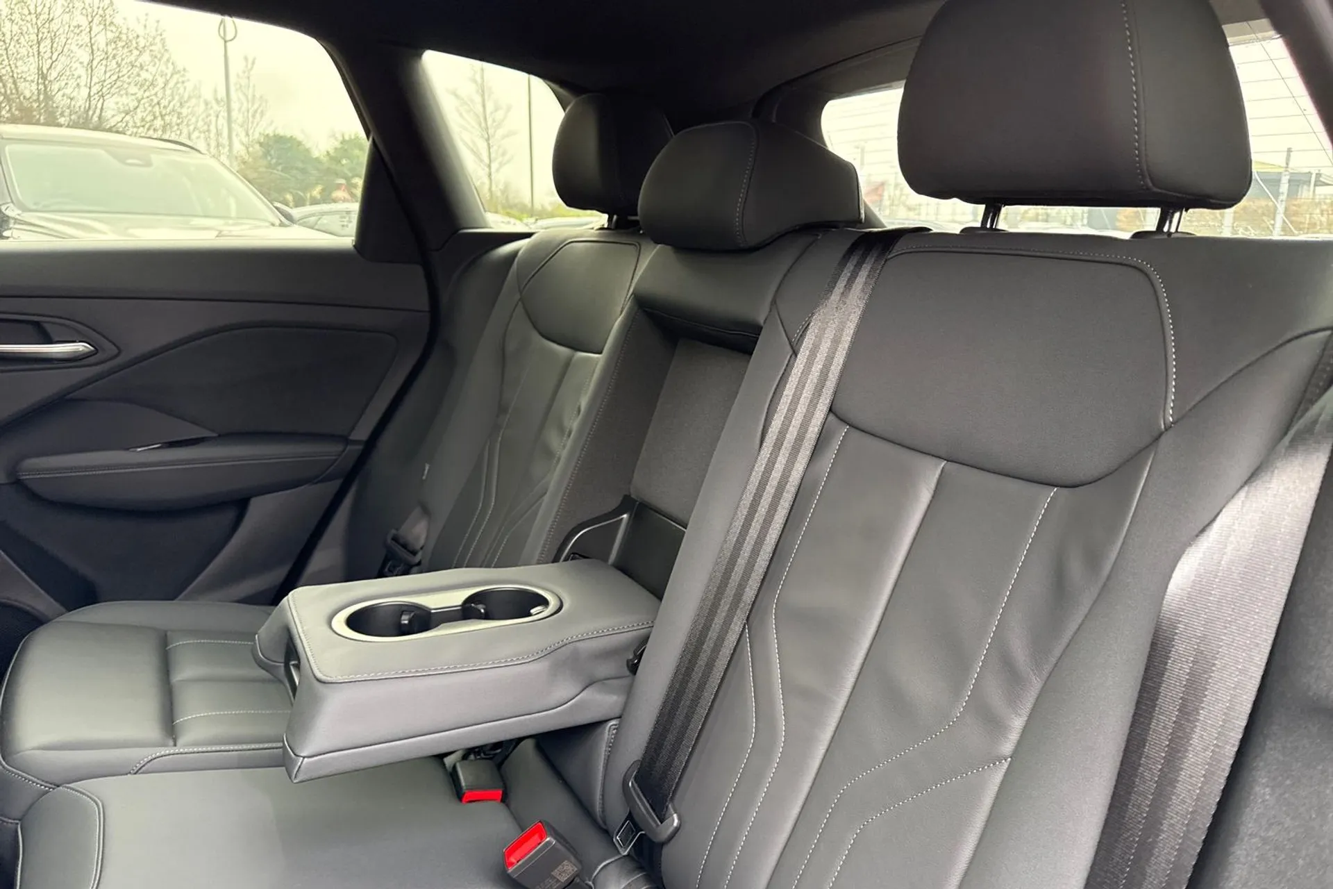 Audi Q3 thumbnail image number 44