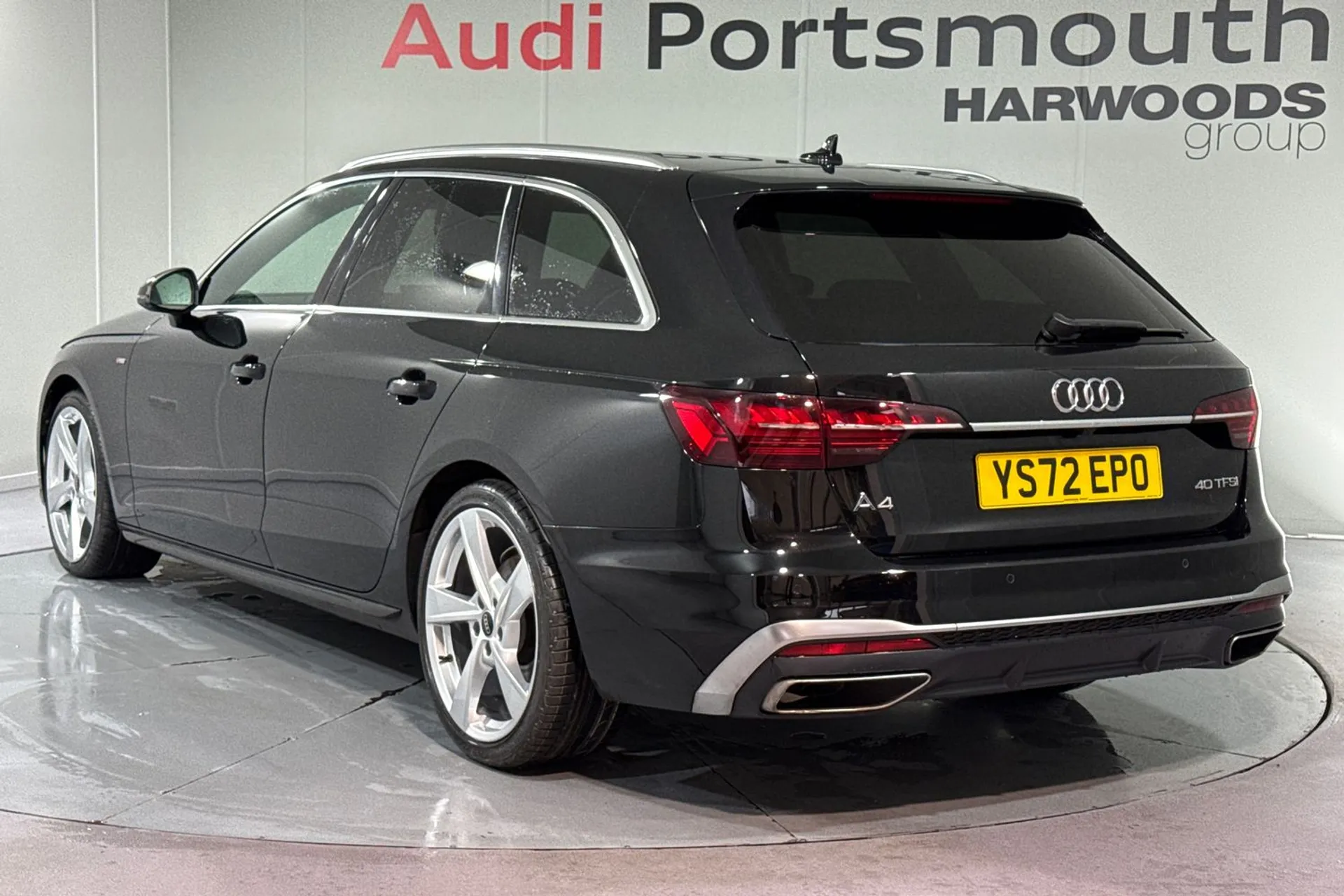 Audi A4 thumbnail image number 11