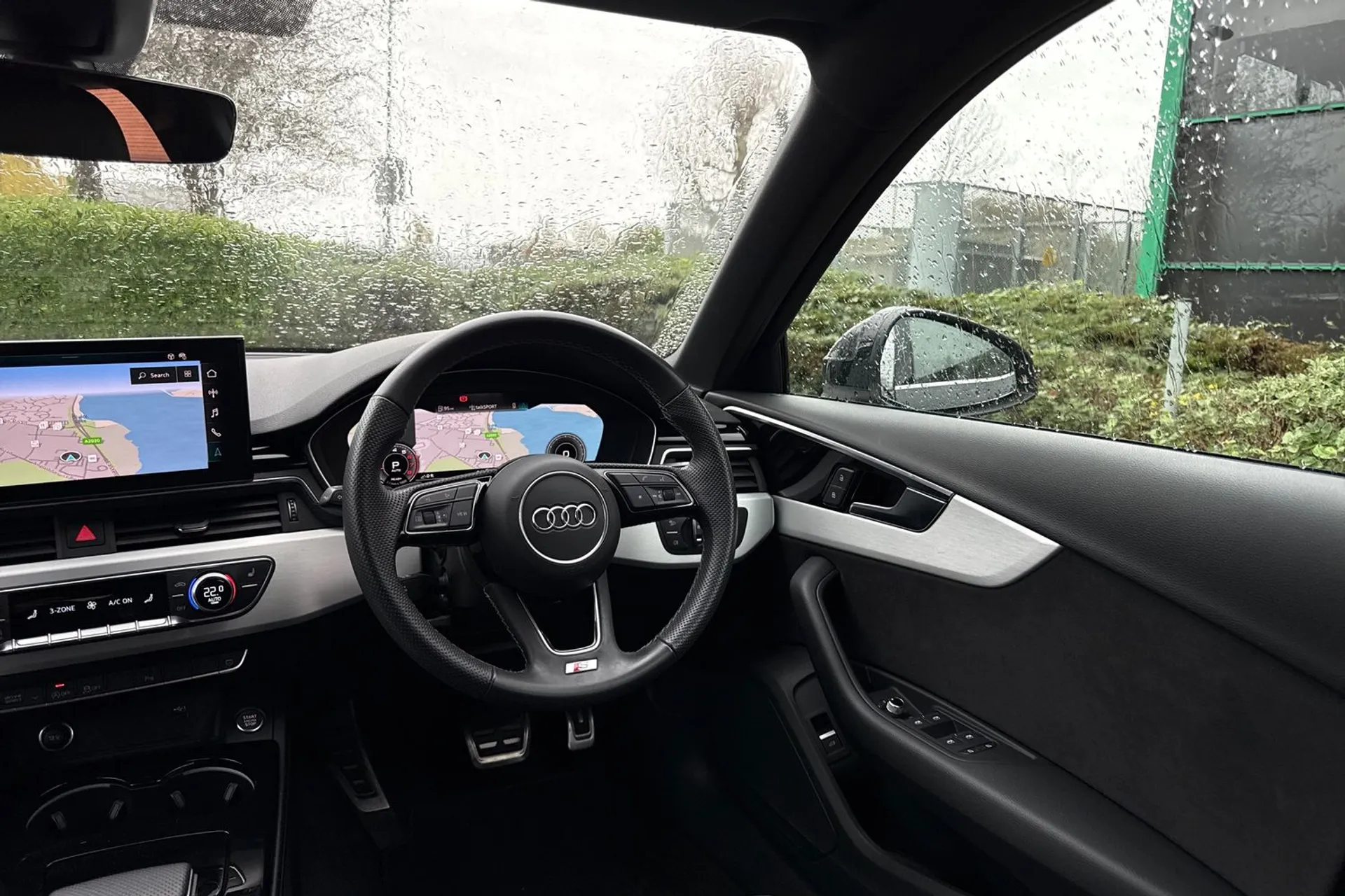 Audi A4 thumbnail image number 43