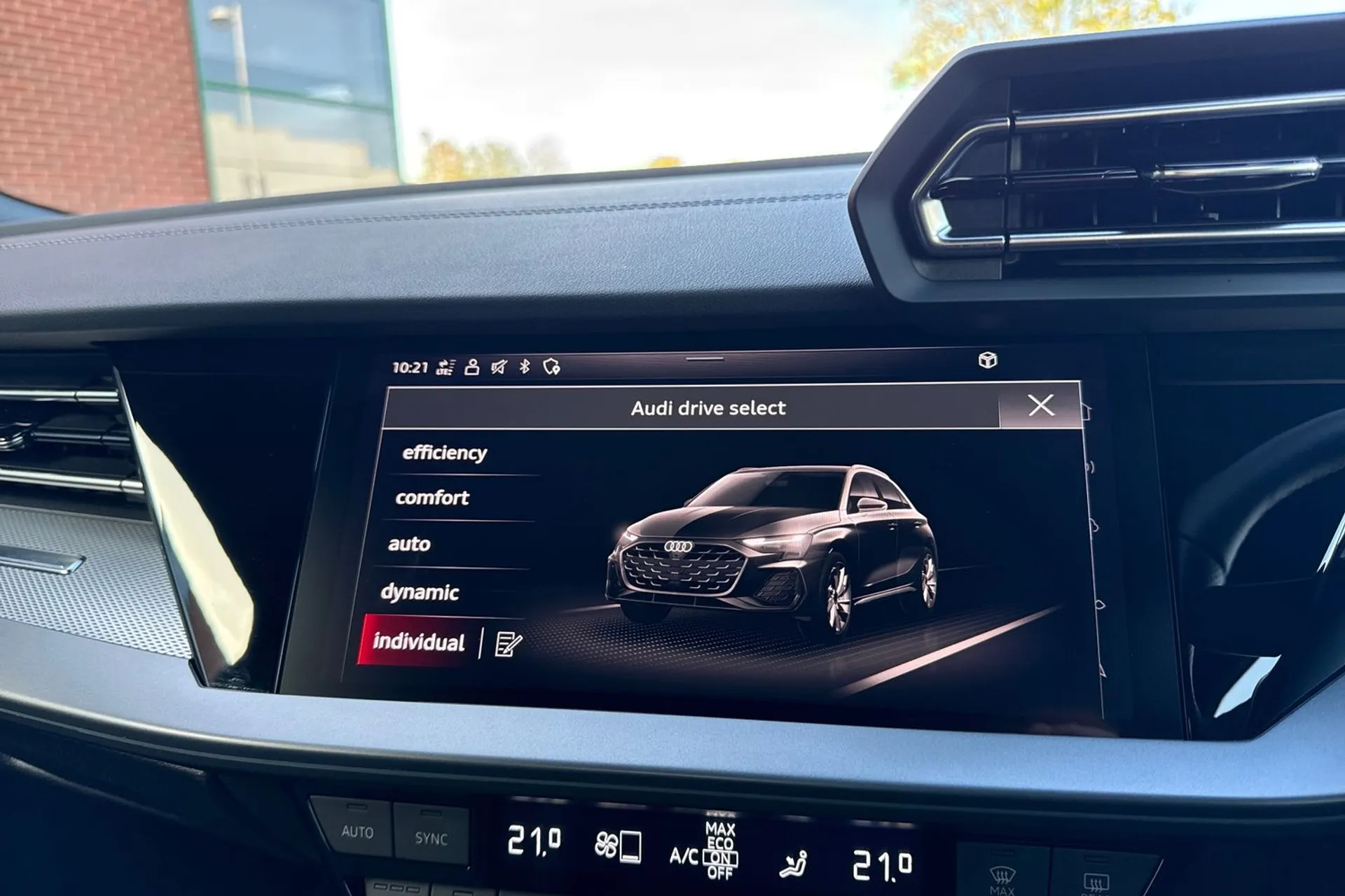 Audi A3 thumbnail image number 41