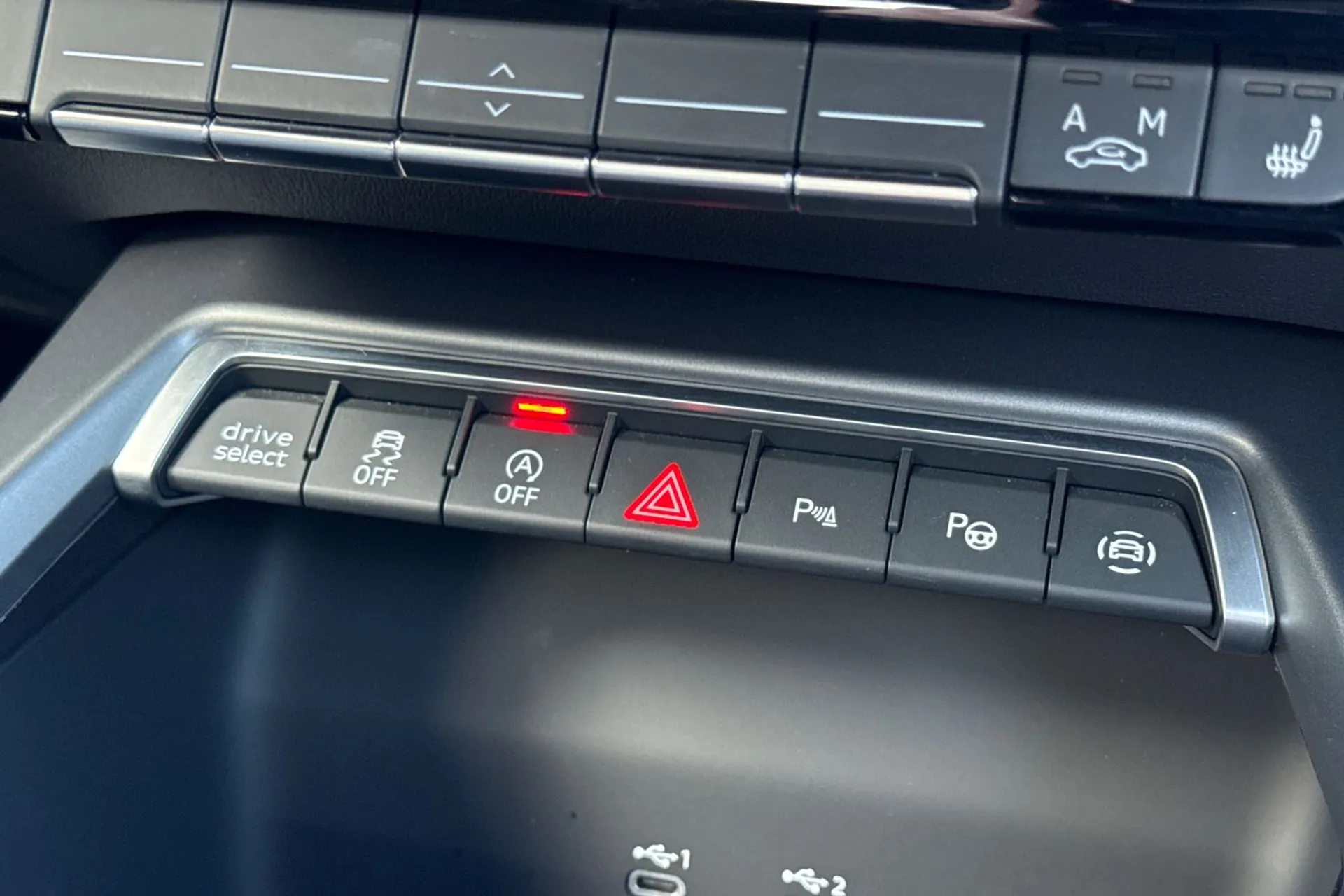 Audi A3 thumbnail image number 27