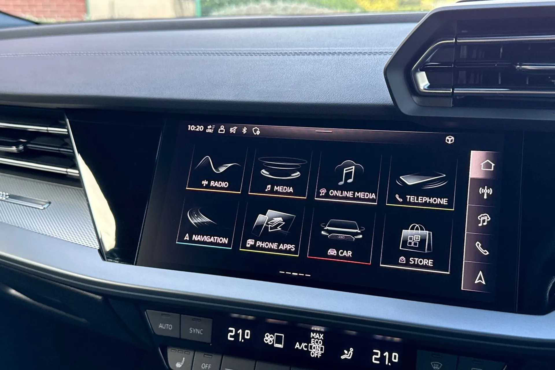 Audi A3 thumbnail image number 21