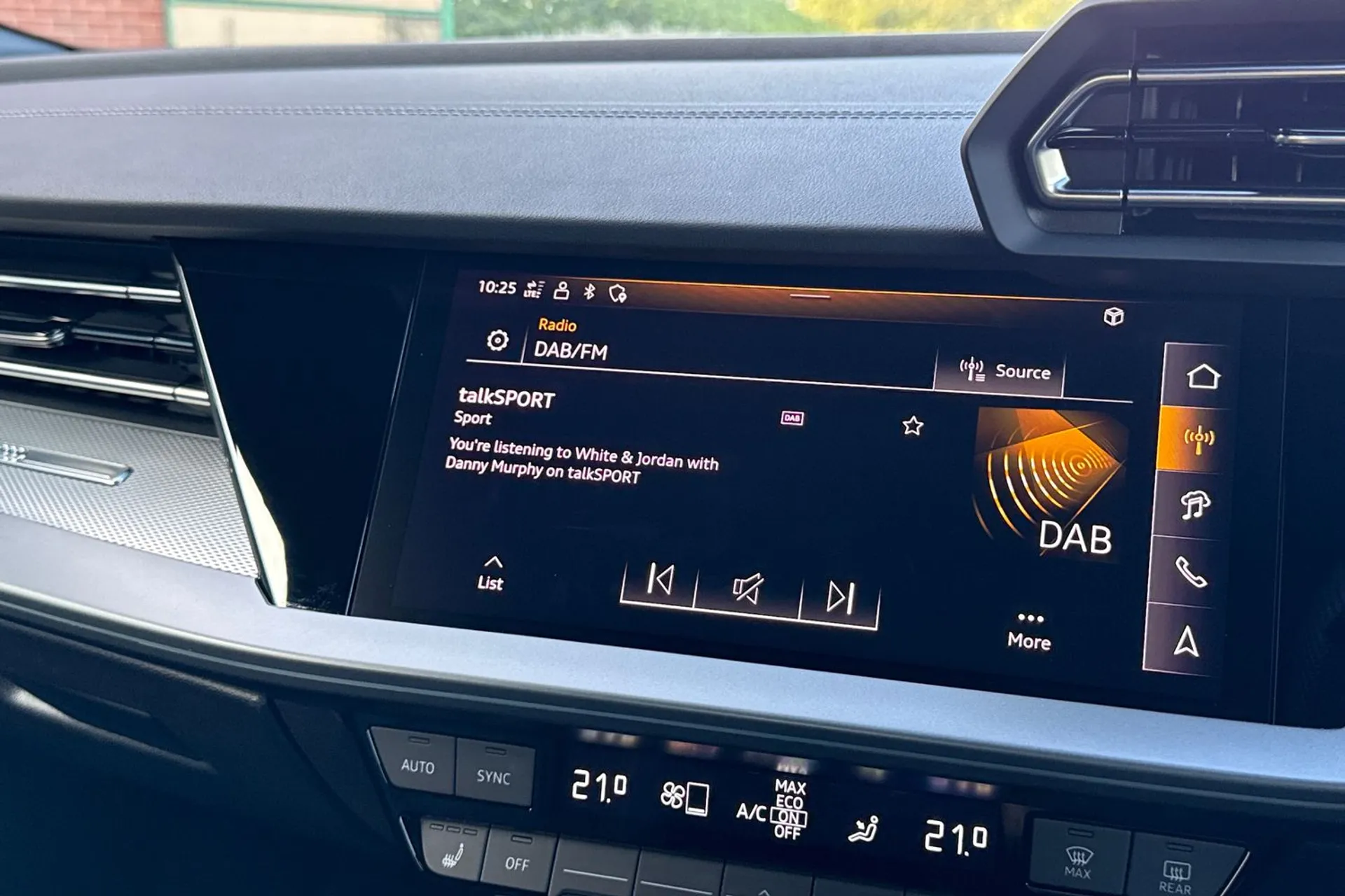 Audi A3 thumbnail image number 35