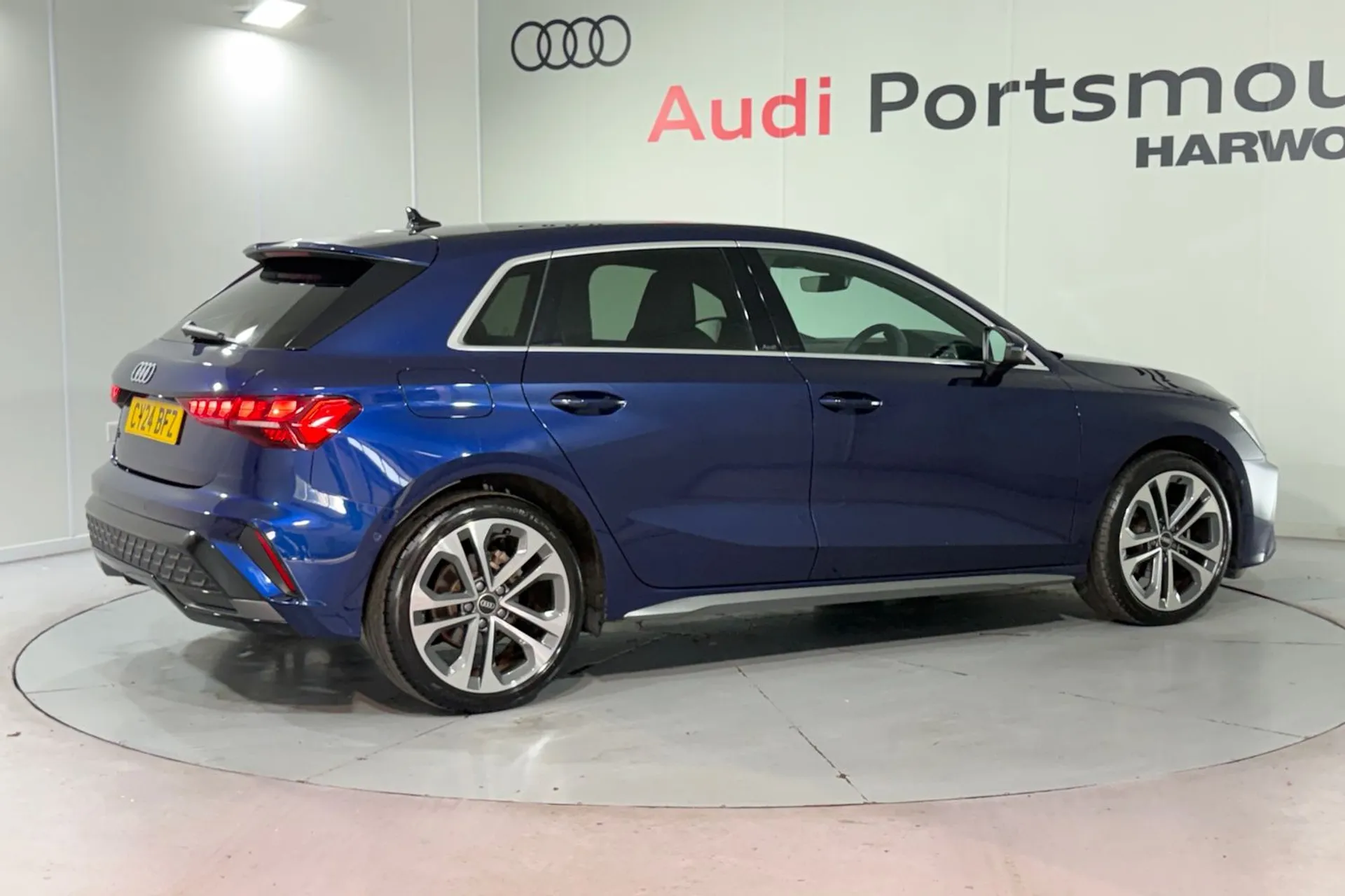 Audi A3 thumbnail image number 10