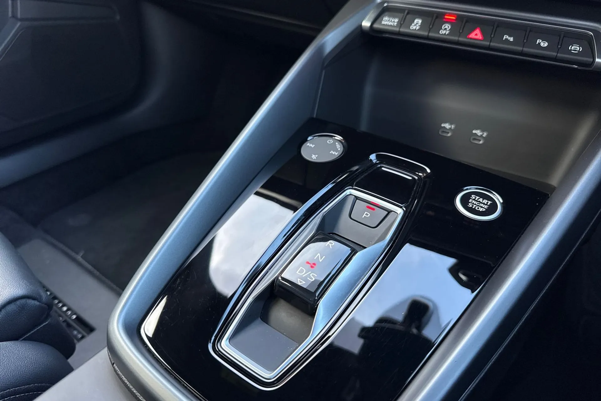 Audi A3 thumbnail image number 29