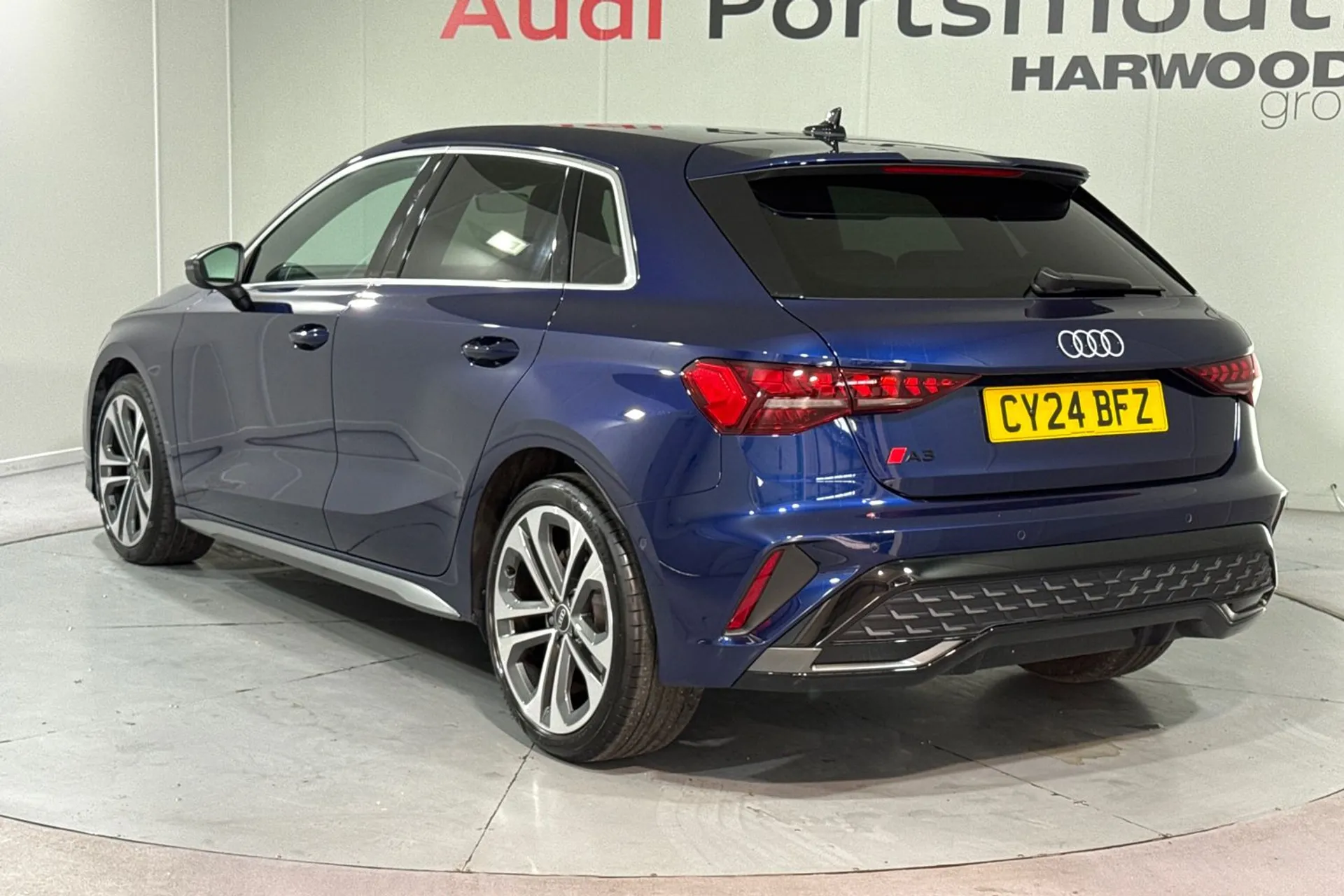 Audi A3 thumbnail image number 8